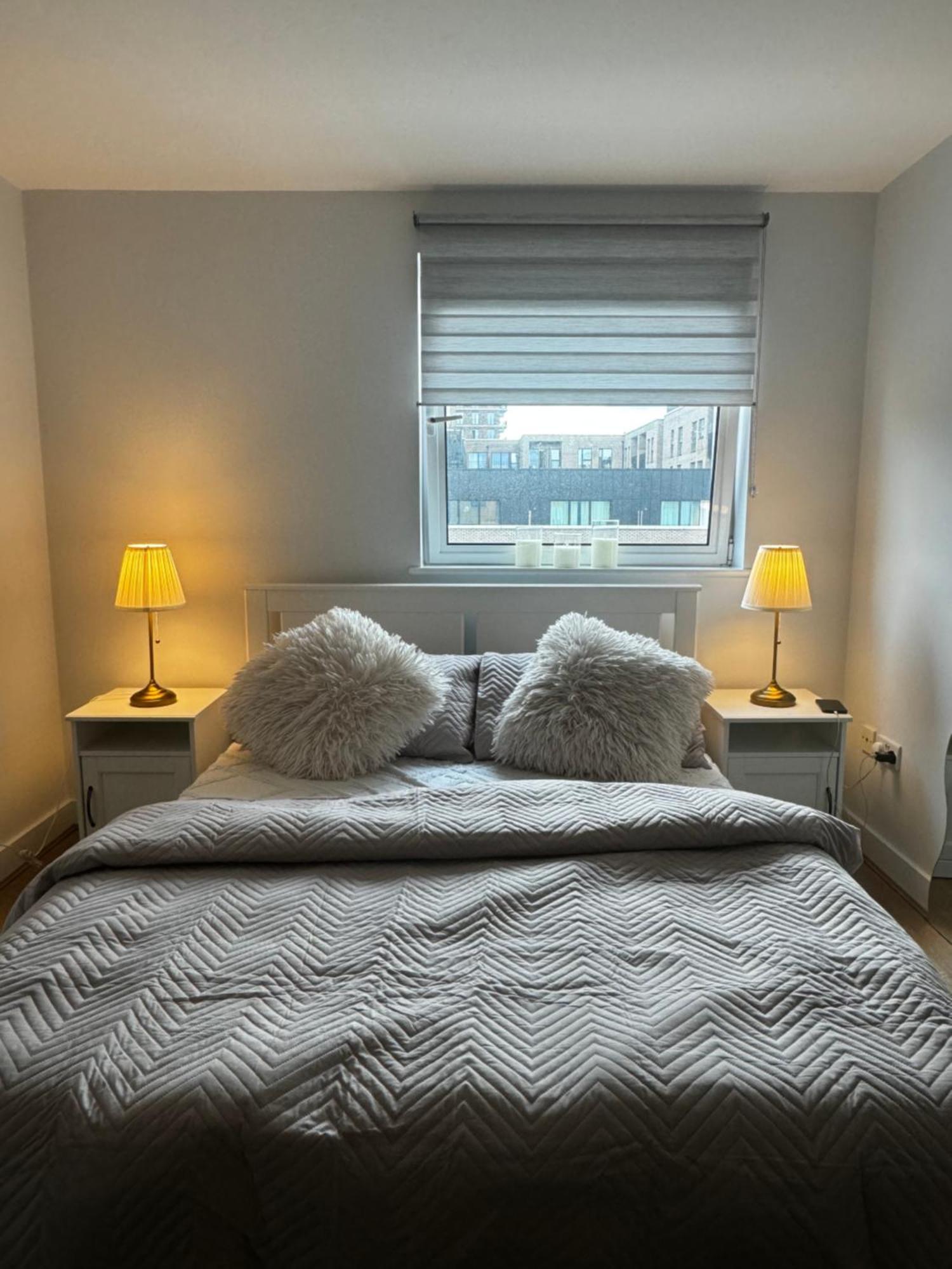 Apartamento Luxury Entire 1 Bed Flat, Excel, Airport, Custom House