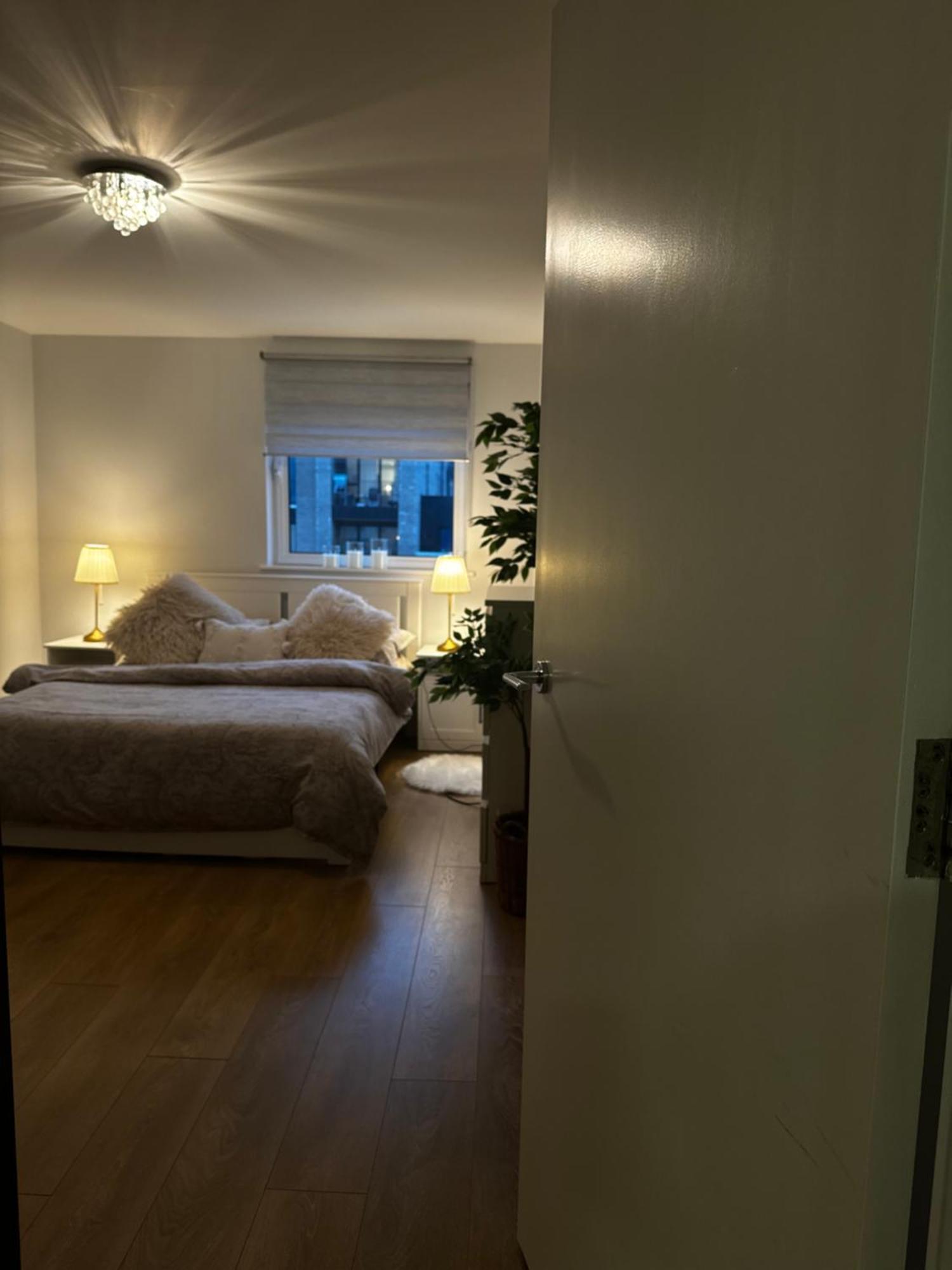 Apartamento Luxury Entire 1 Bed Flat, Excel, Airport, Custom House