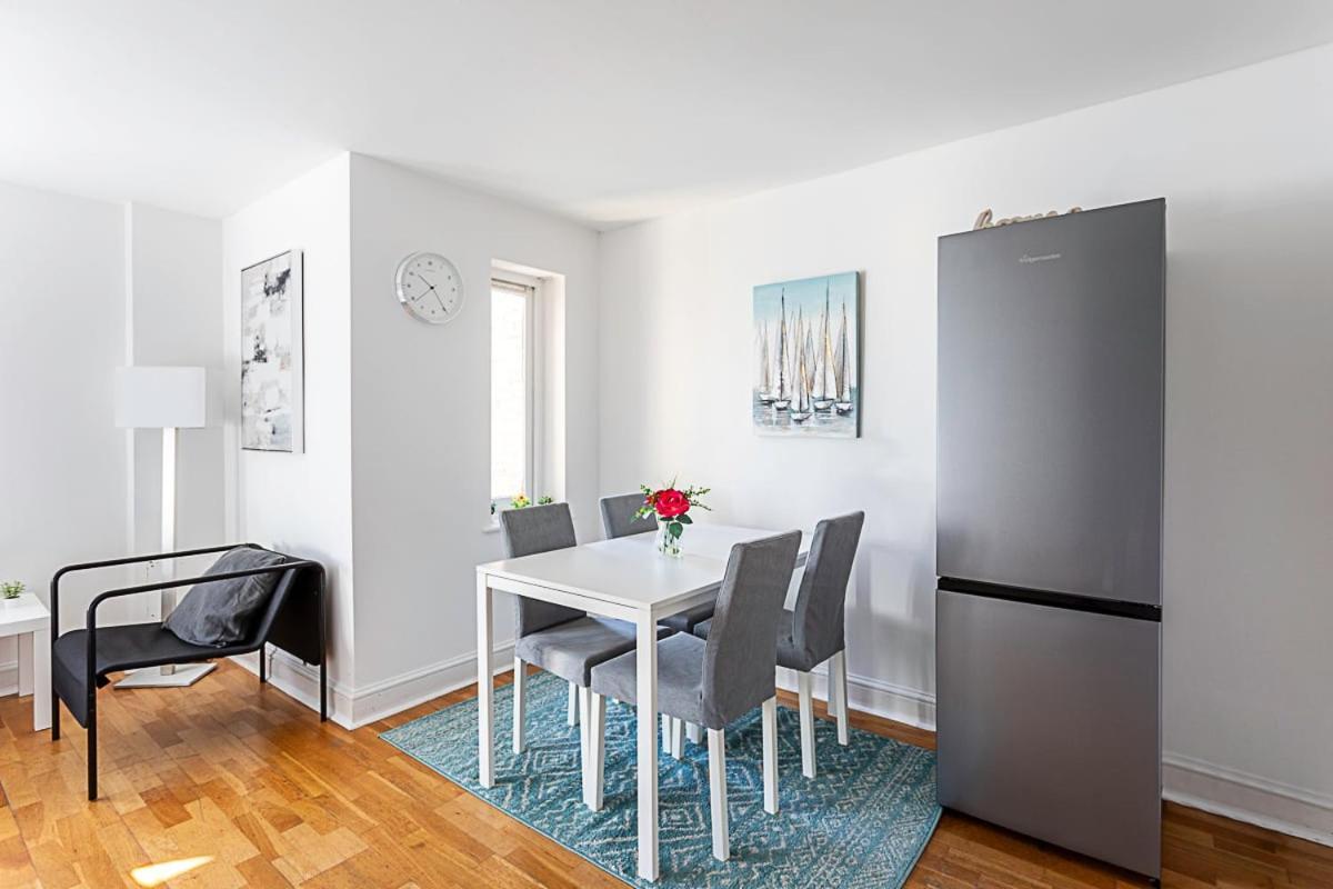 Modern Near Apartment *