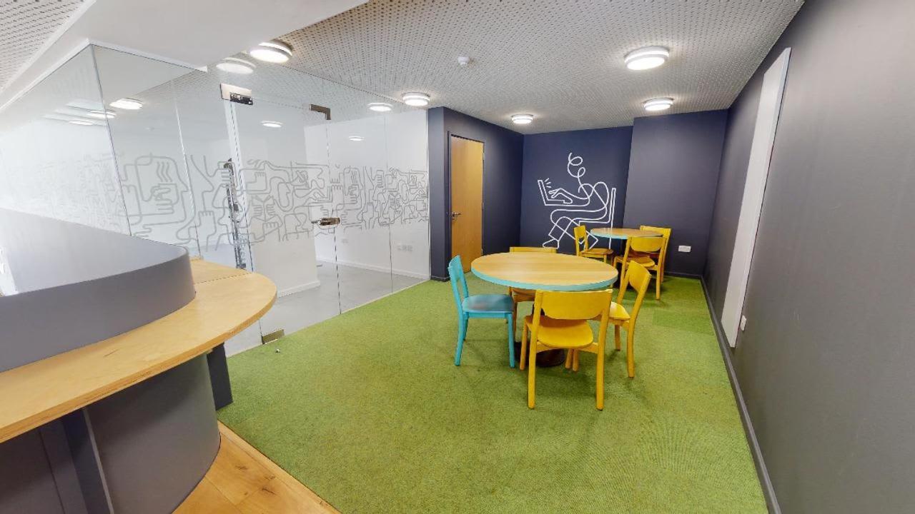 For Student Only - Iq East Court At Central London Appartement