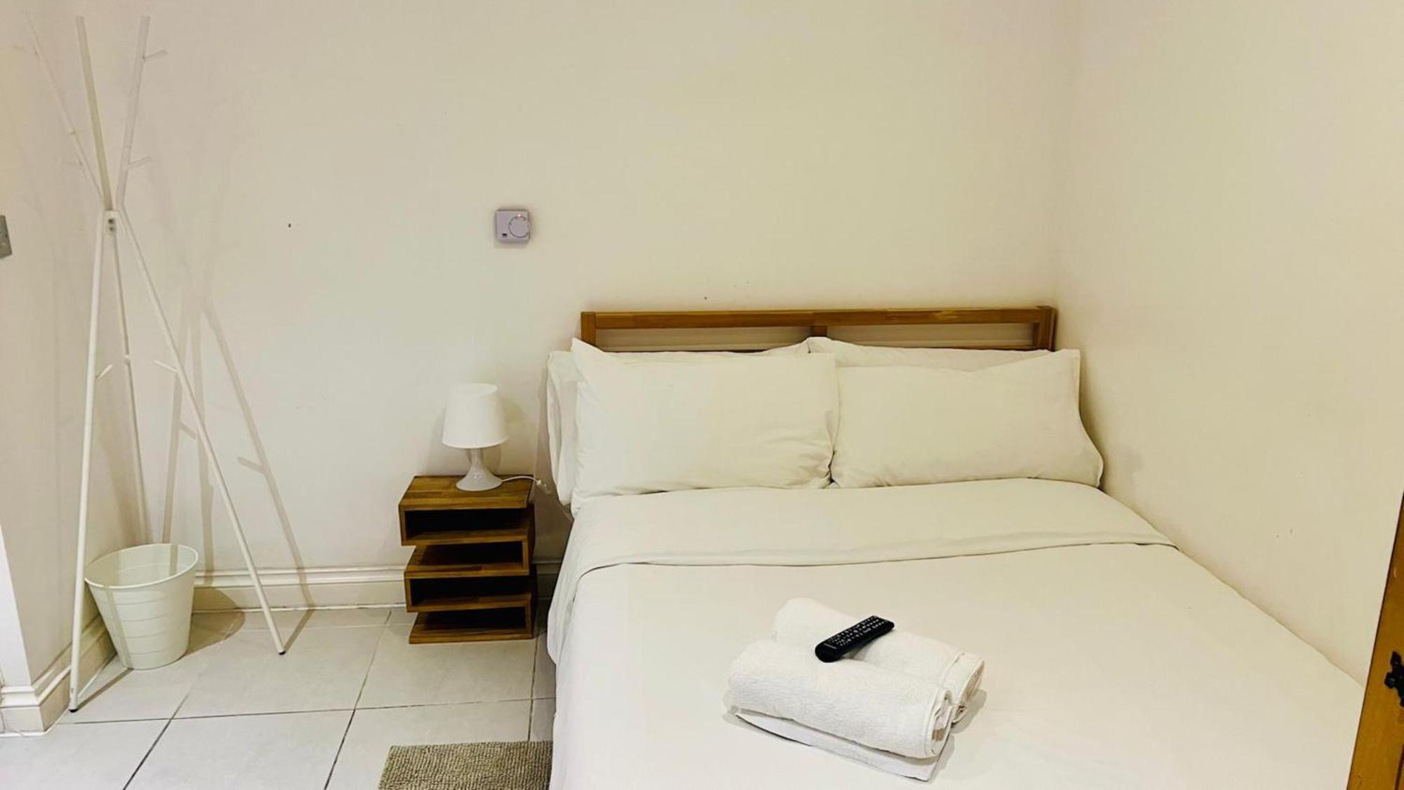 Bed and breakfast View Sunset Luxurious In Zone-1 Including One Family Twin With Its Own Stunning Private Terrace *