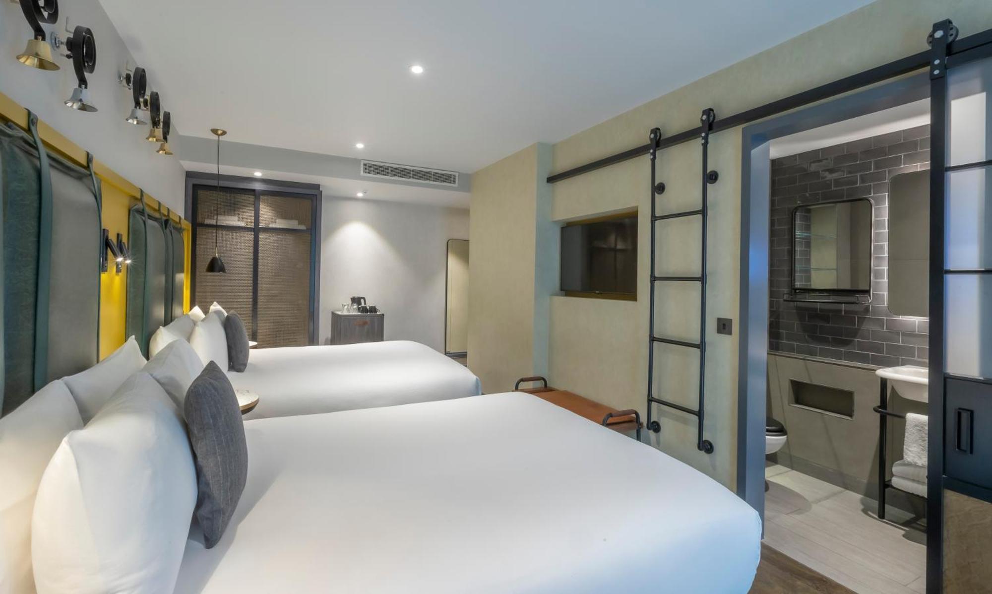 Clayton Of Hotel 4*