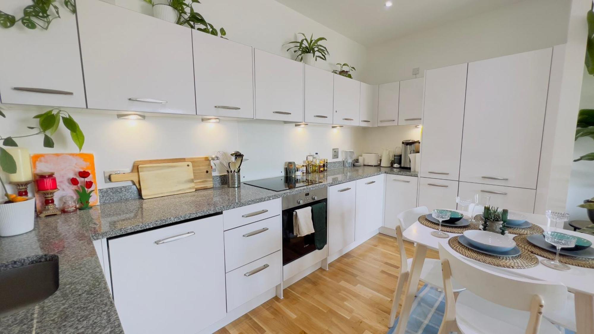 Luxe Prima - 2 Bed In Apartamento Londres