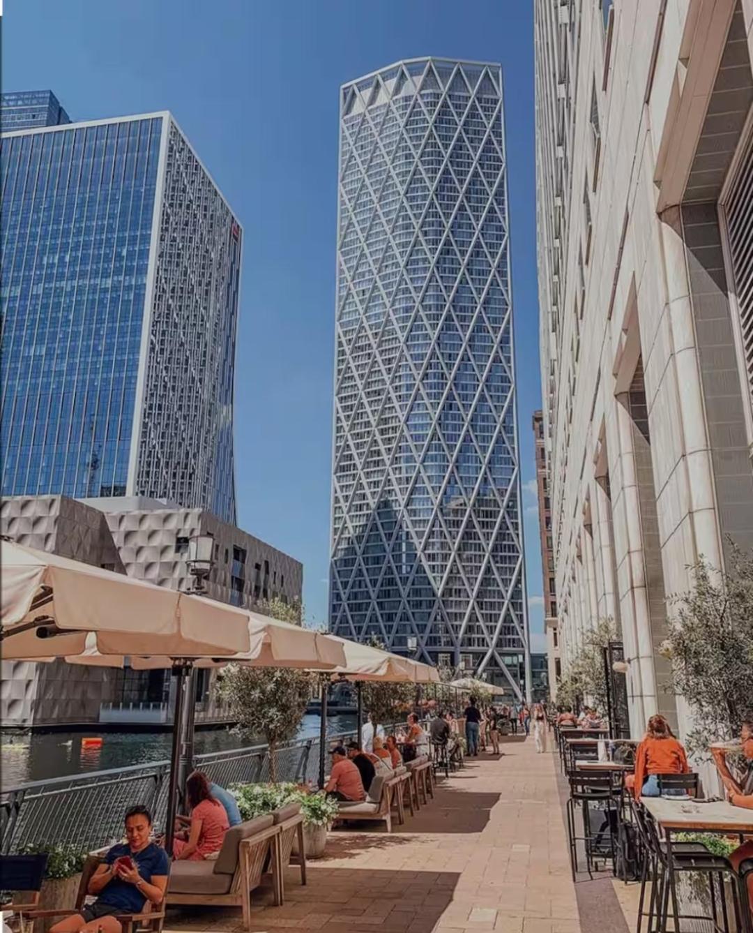 Appartement Large 2 Bedroom Canary Wharf With Great Transport Links Londres
