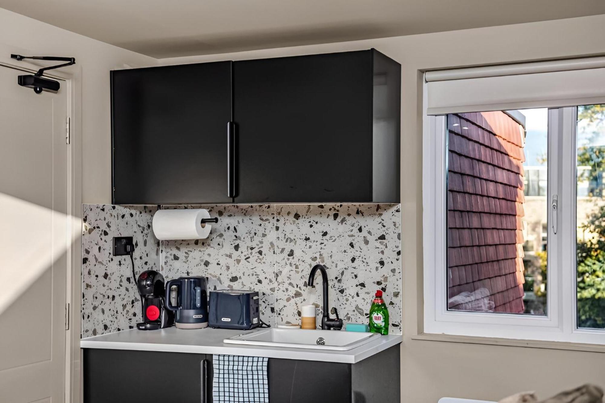 Appartement Radiant Nook With Full Kitchen