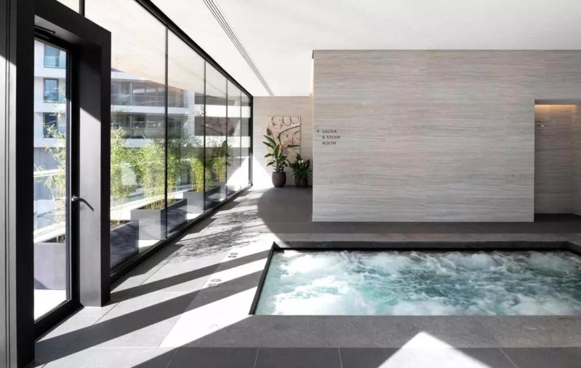 Hotel Two Bedrooms Penthouse One Park Drive, Canary Wharf Londres