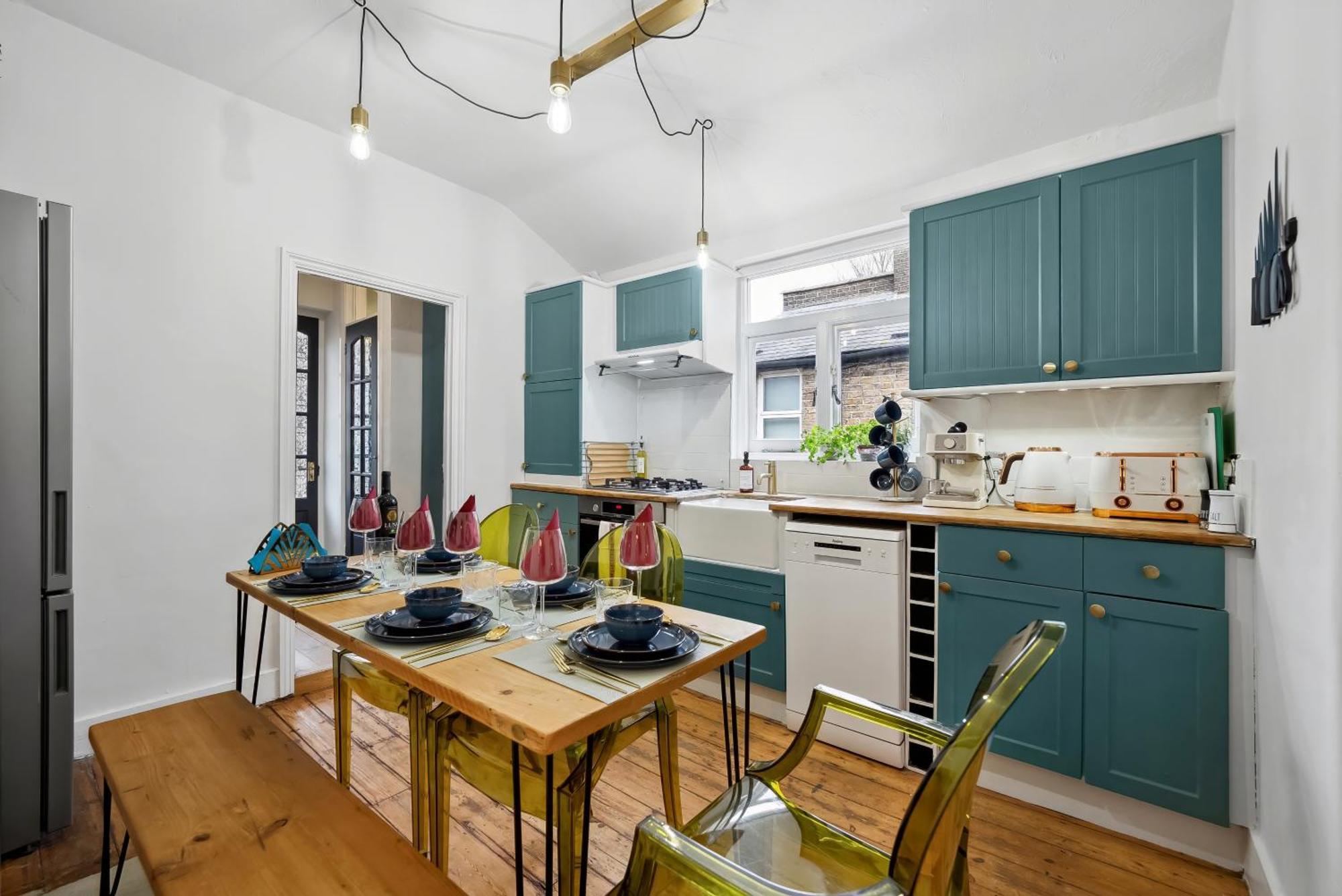 Stylish Edwardian Escape In Southwark 3 Bedroom Maisonette By Gold * Londres