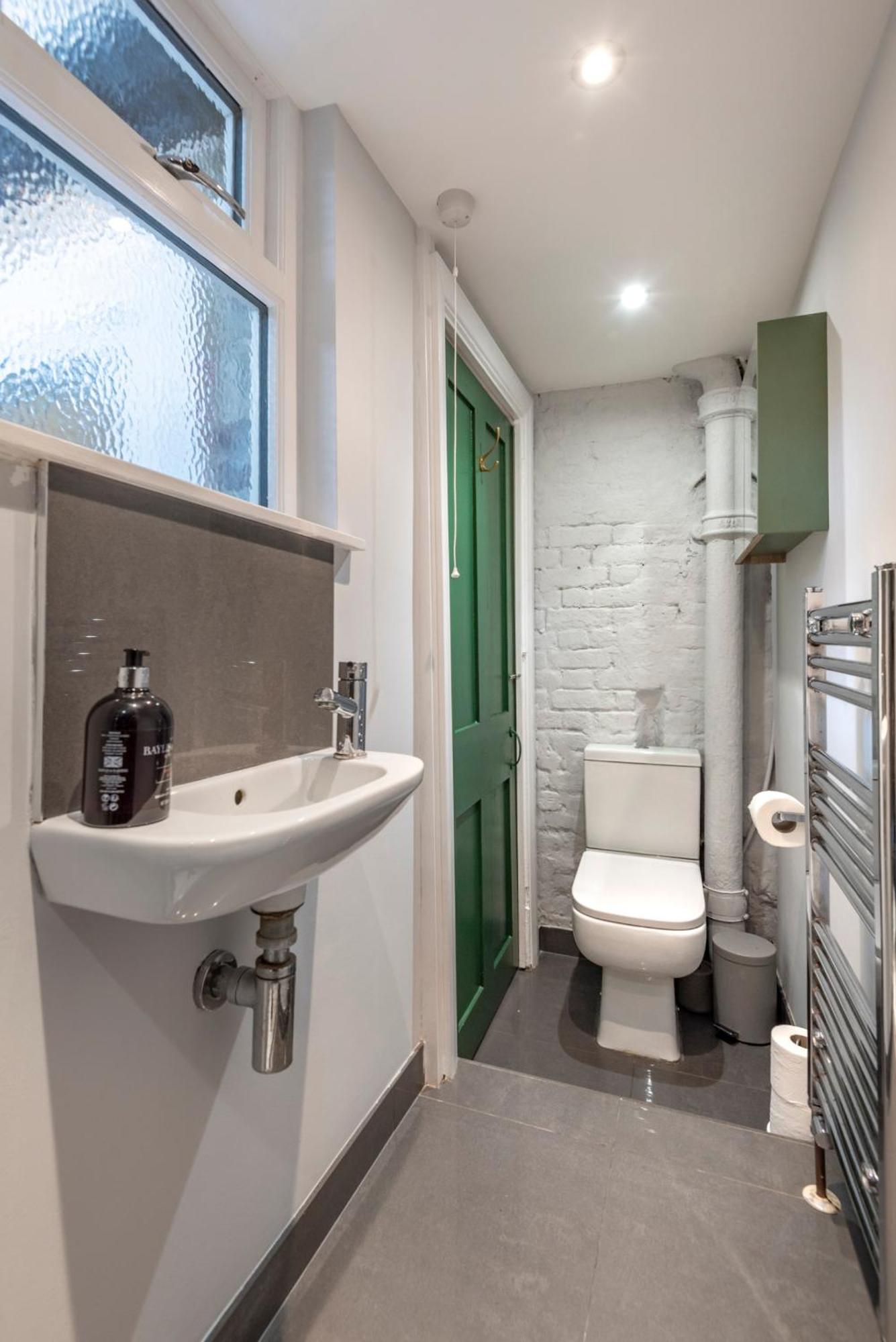 Chic 1-bed Garden Flat, London, Convenient For Tower Bridge, Great Public Transport Appartement Londres