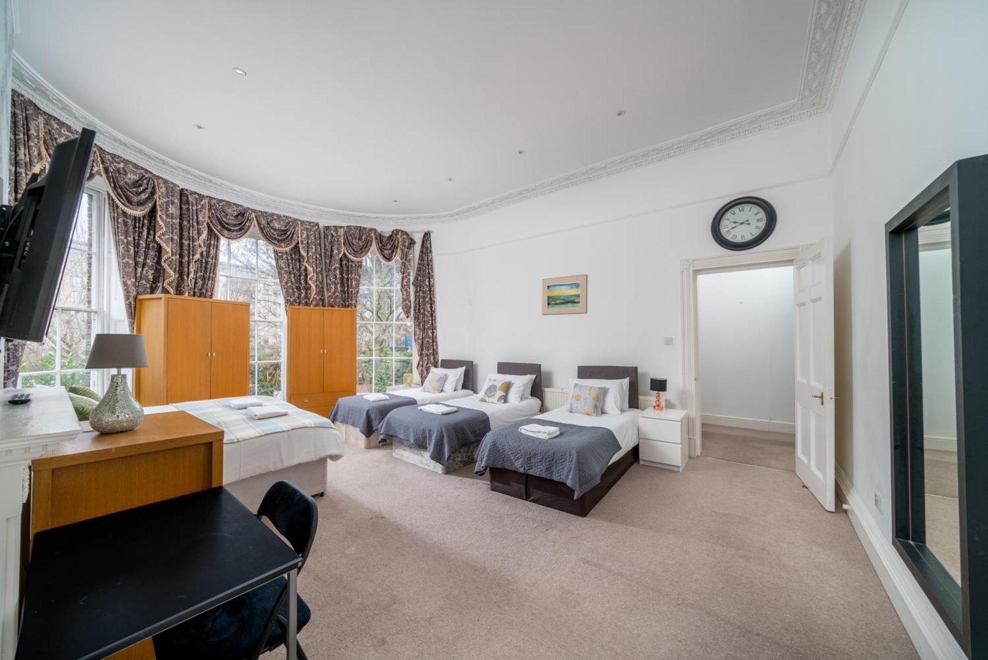 Appartement Canary Wharf - Spacious Near Excel Exhibition Centre, O2 Arena, Airport, Free Parking & Wifi