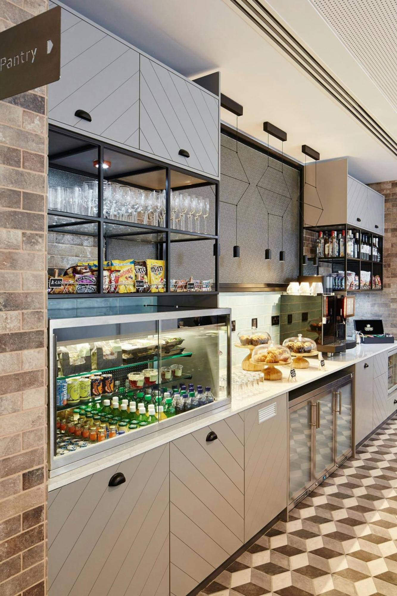 Hotel By Marriott Tower Bridge Londen