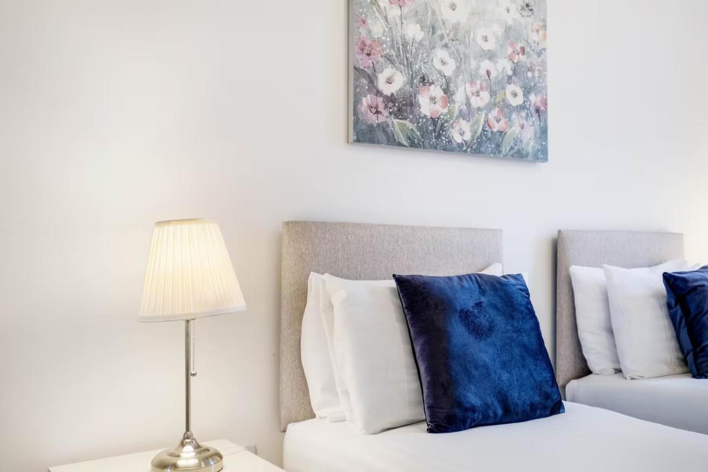 Apartamento Modern 3-bedroom, 1-bathroom In East Londres