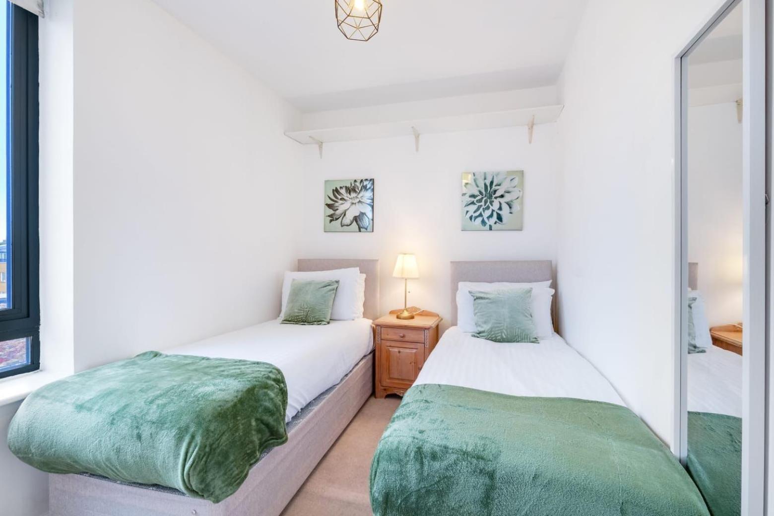 Modern 3-bedroom, 1-bathroom In East Londres