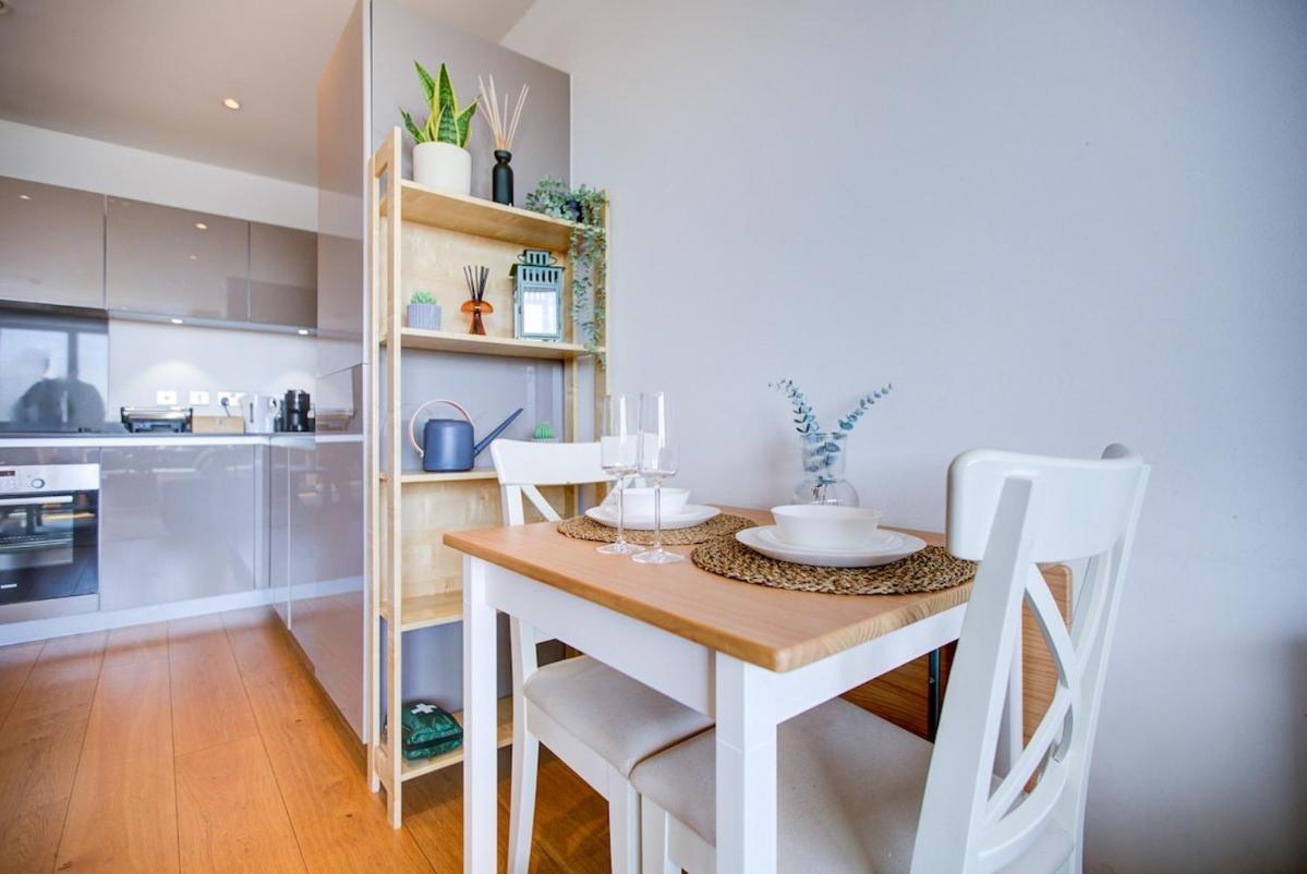 Apartamento Modern 1-bed Entire Apartment, Zone 2 *