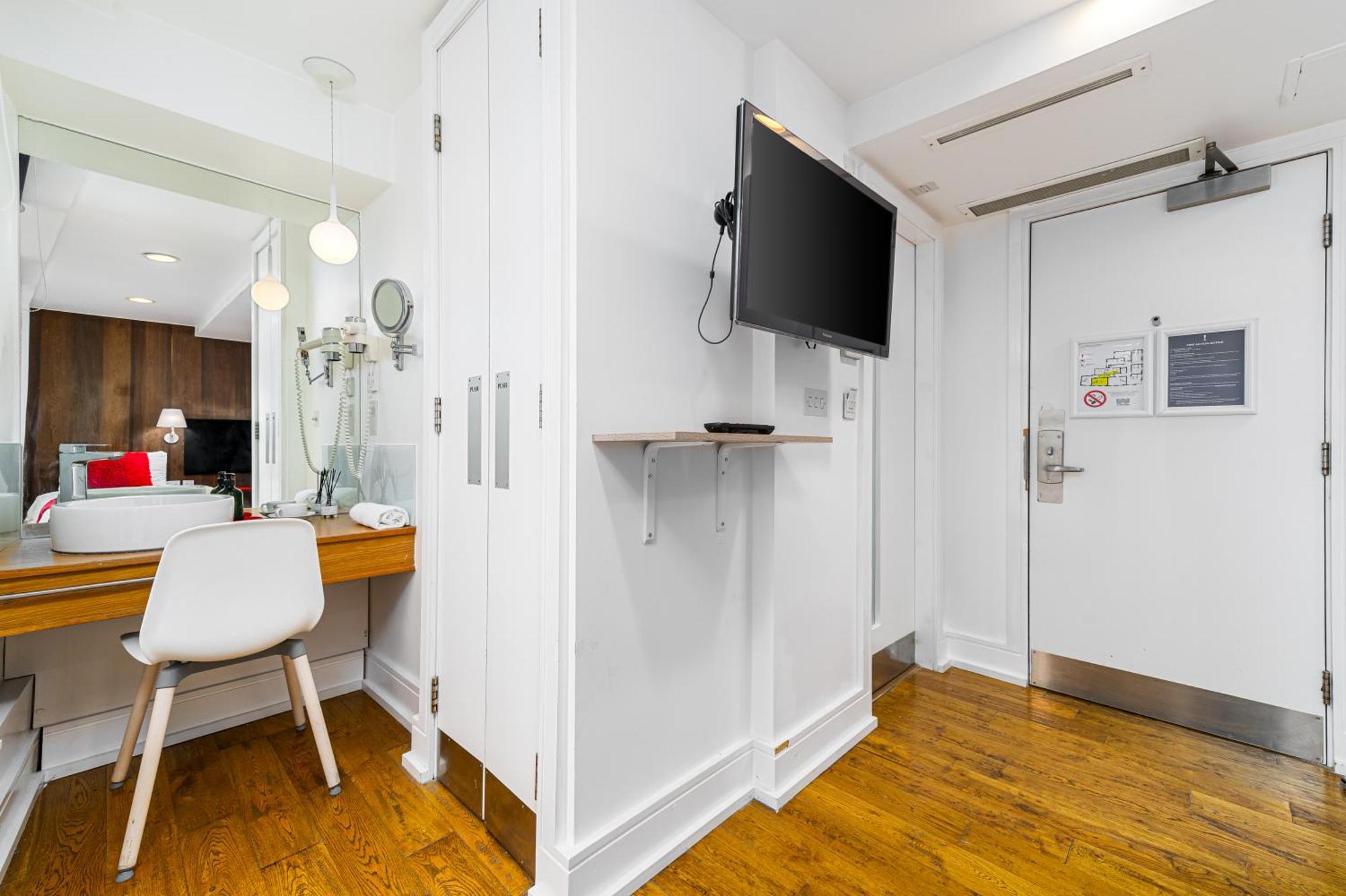 The Whitechapel 4* Londres