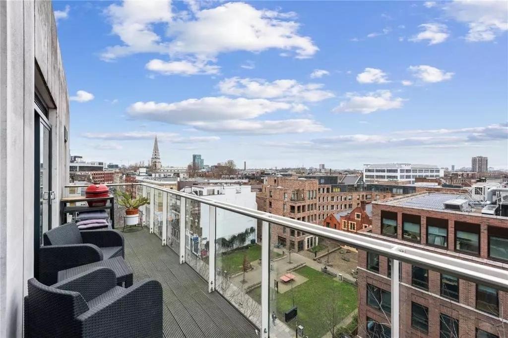 Londwell, Spitalfields & Brick Lane Luxury Balcony Penthouse