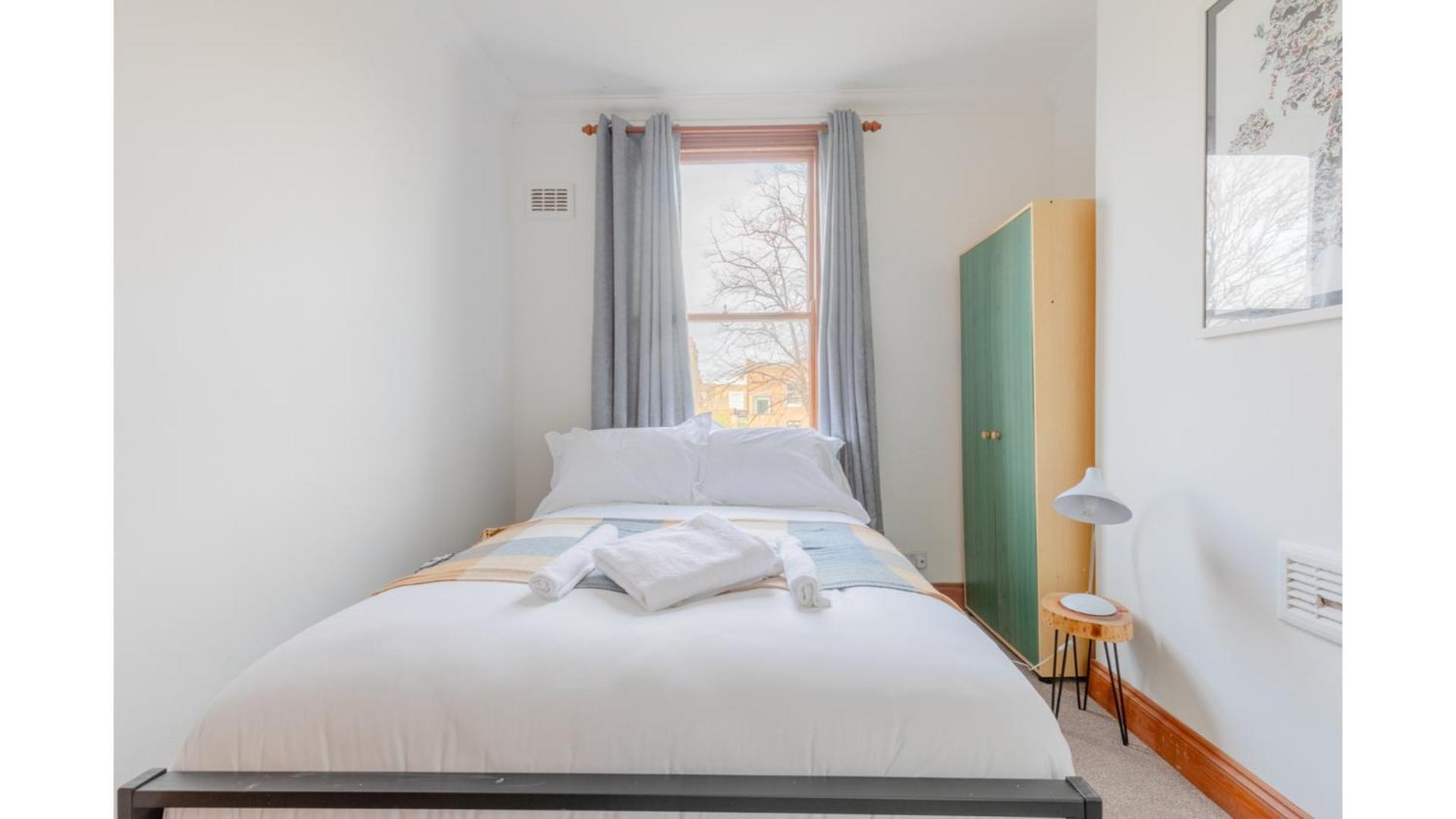 Spacious And Inviting 4bd Haggerston Appartement *