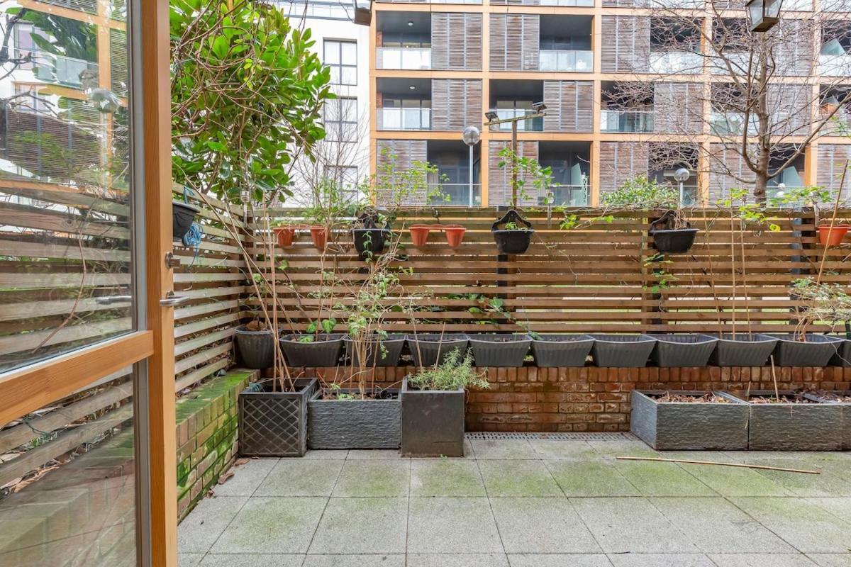 Appartement Cozy 2 Bedrooms, Devons Rd Dlr *
