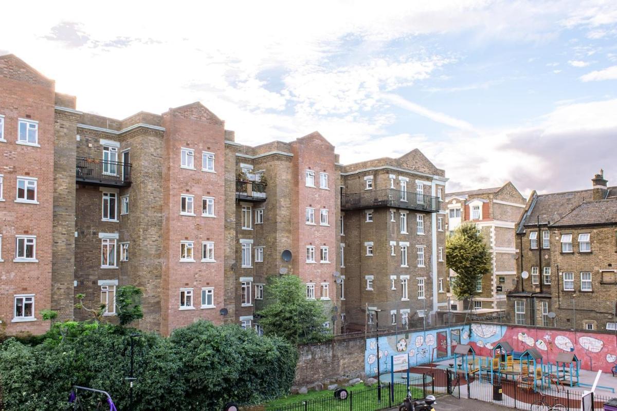Appartement 4-bedroom Flat Near Central, 2-min Walk To Metro *