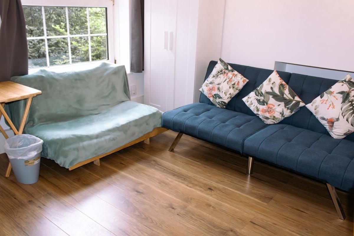 4-bedroom Flat Near Central, 2-min Walk To Metro Appartement *