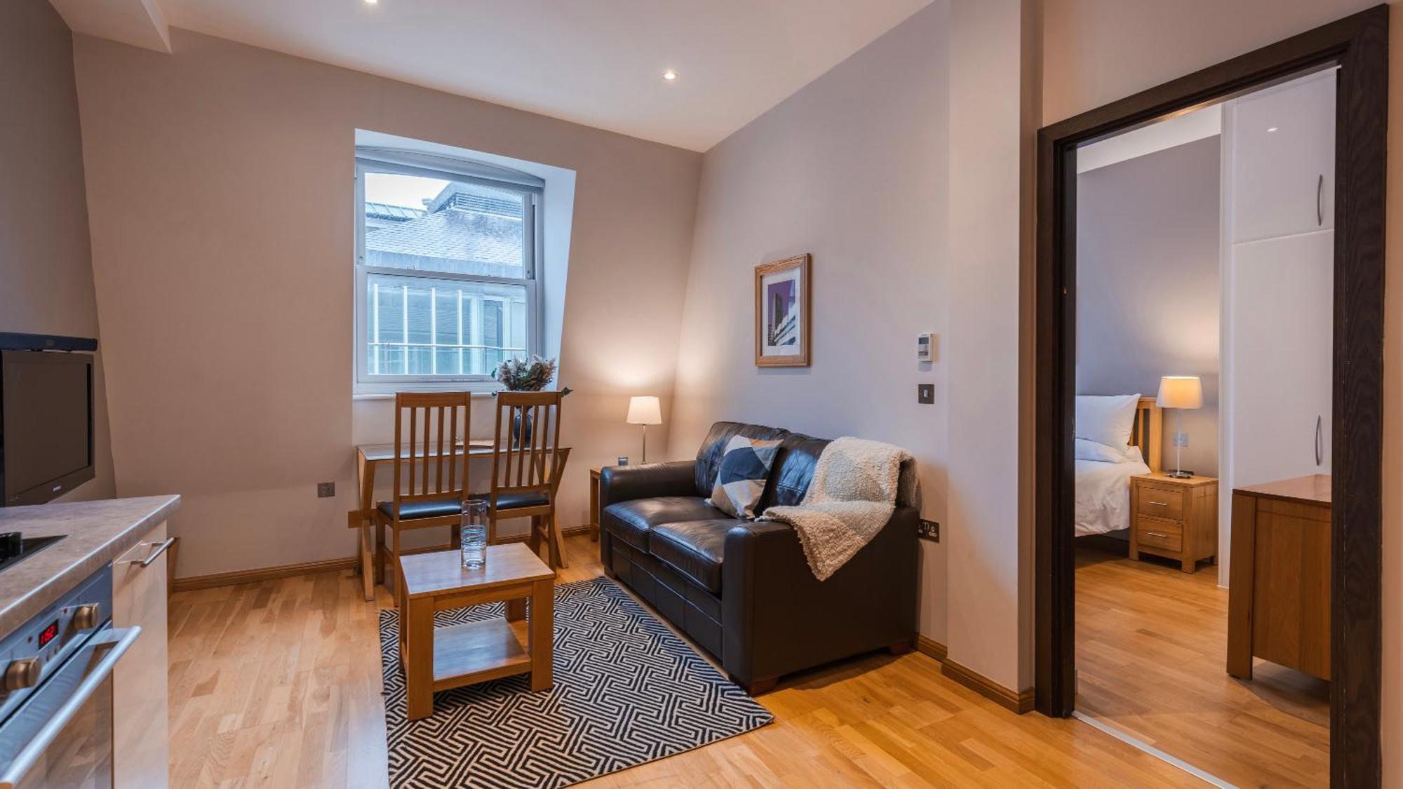 Cannon Street Serviced By Lovelystay Londres