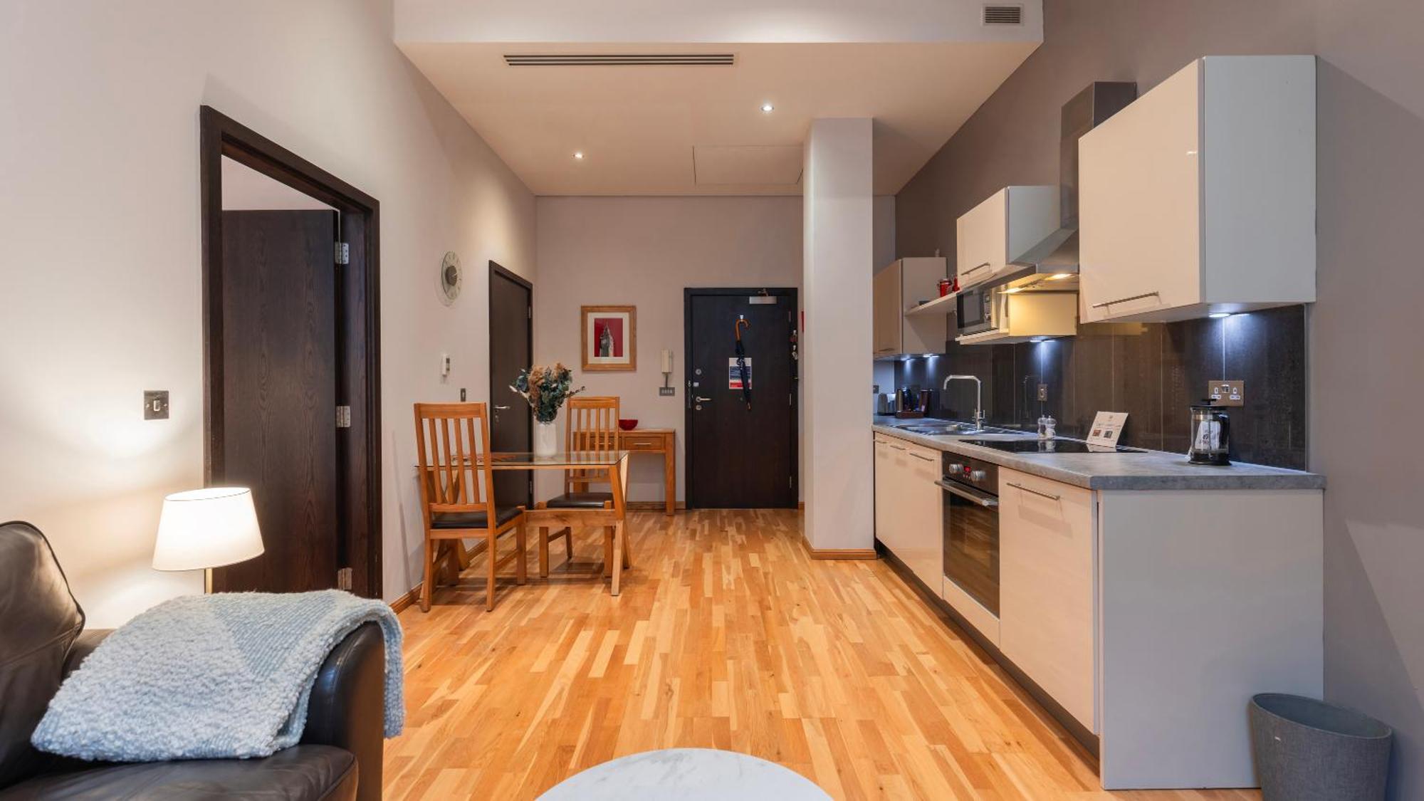 Cannon Street Serviced By Lovelystay Apartahotel Londres
