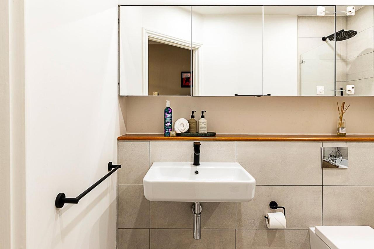 Cosy Flat In Trendy Haggerston * Londres