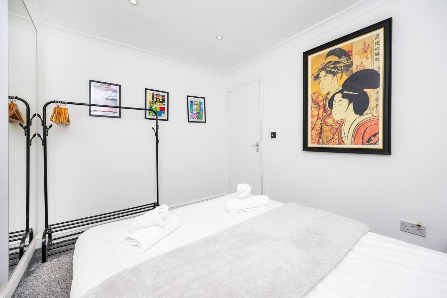Casa de Férias Modern - 5 Mins To Whitechapel Station *