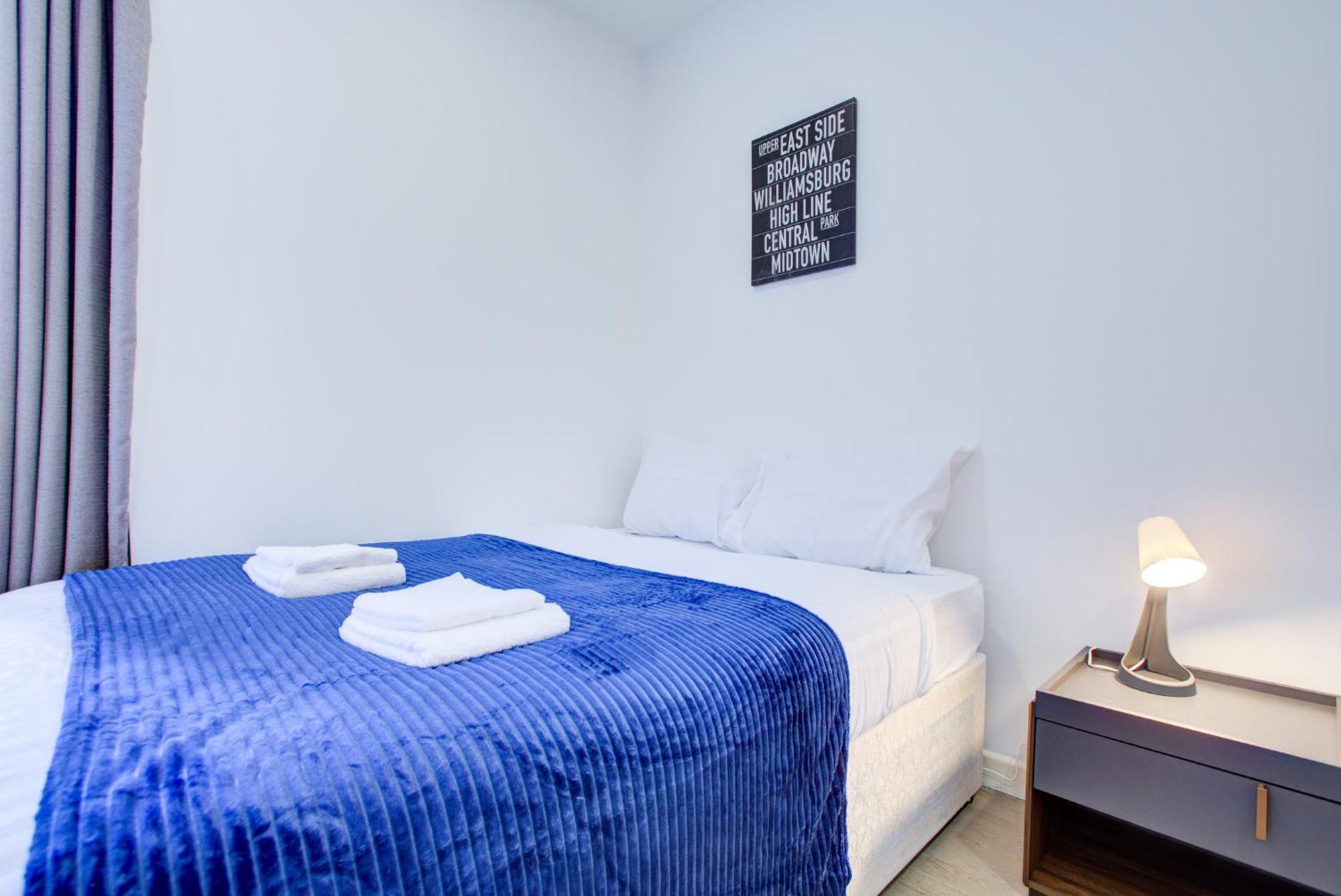 Canning Town 4-person Flat * Londres