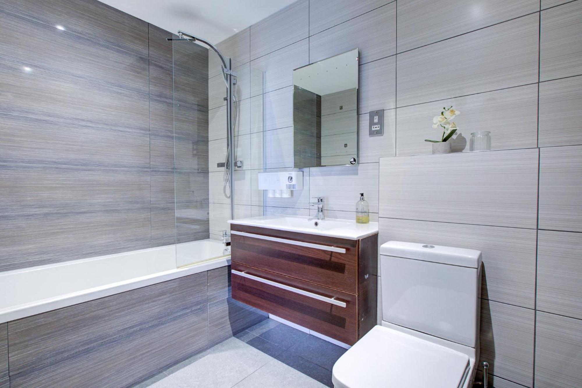 Canning Town 4-person Flat Appartement