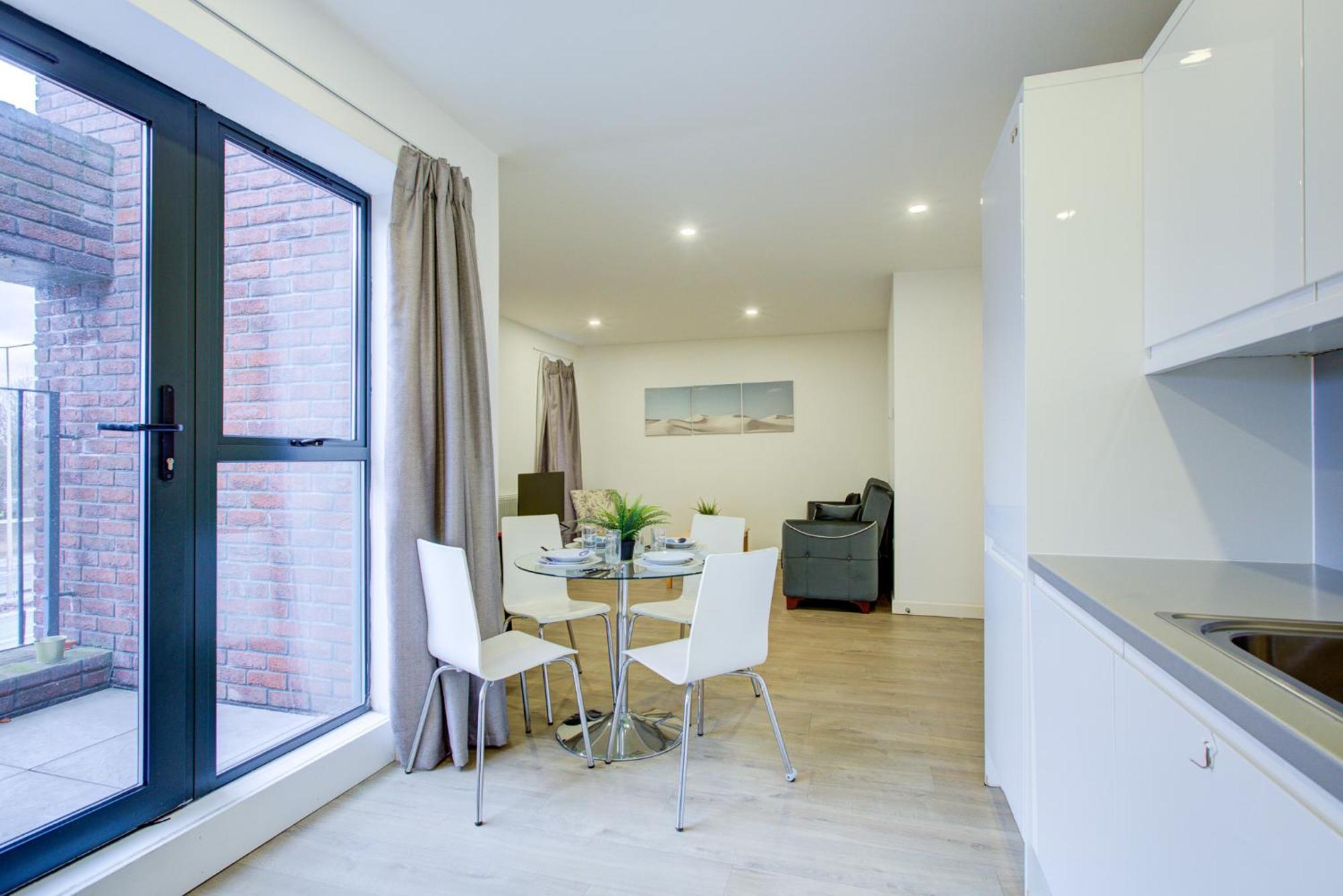 Canning Town 4-person Flat Appartement