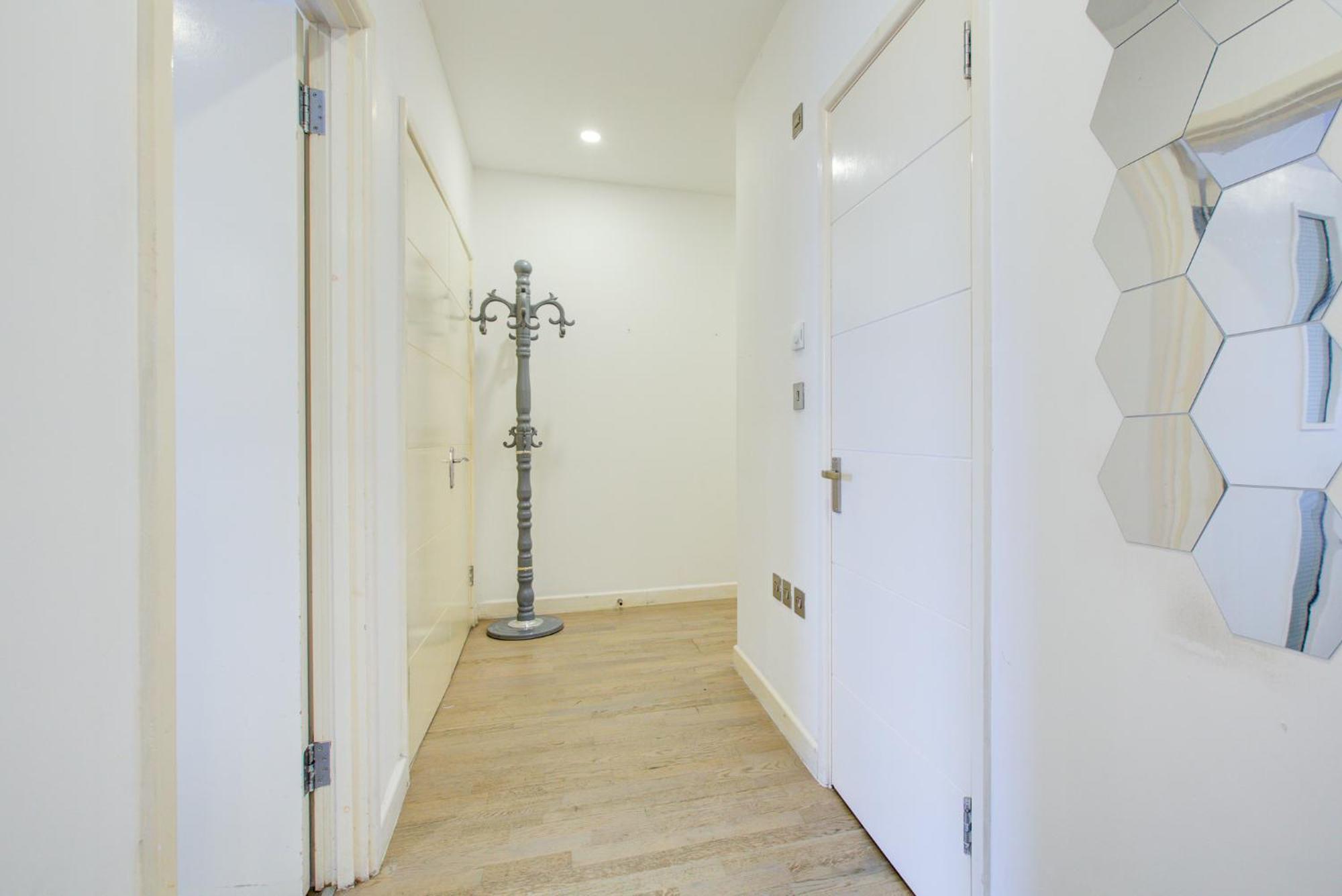 Canning Town 4-person Flat Appartement *