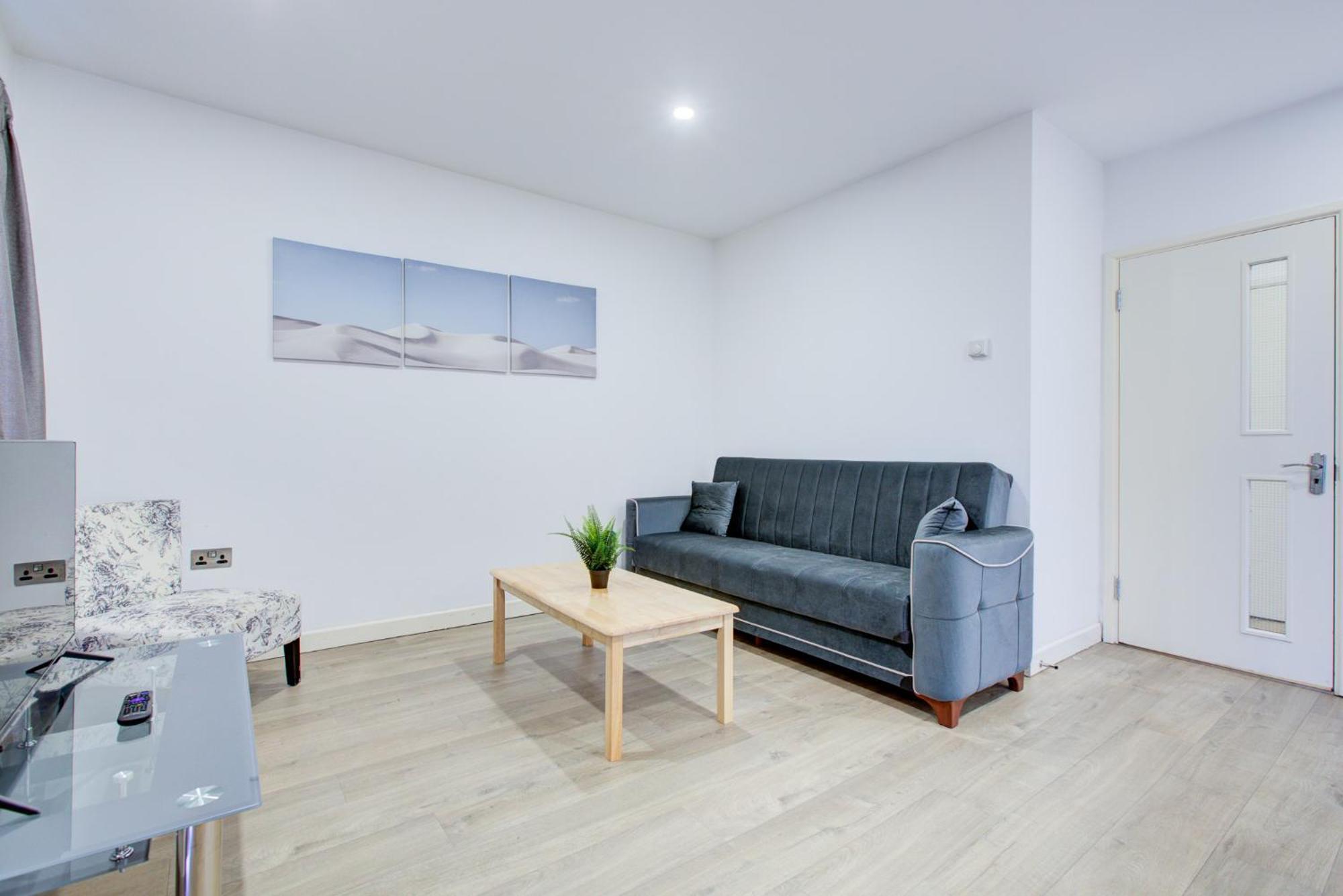 Canning Town 4-person Flat Appartement