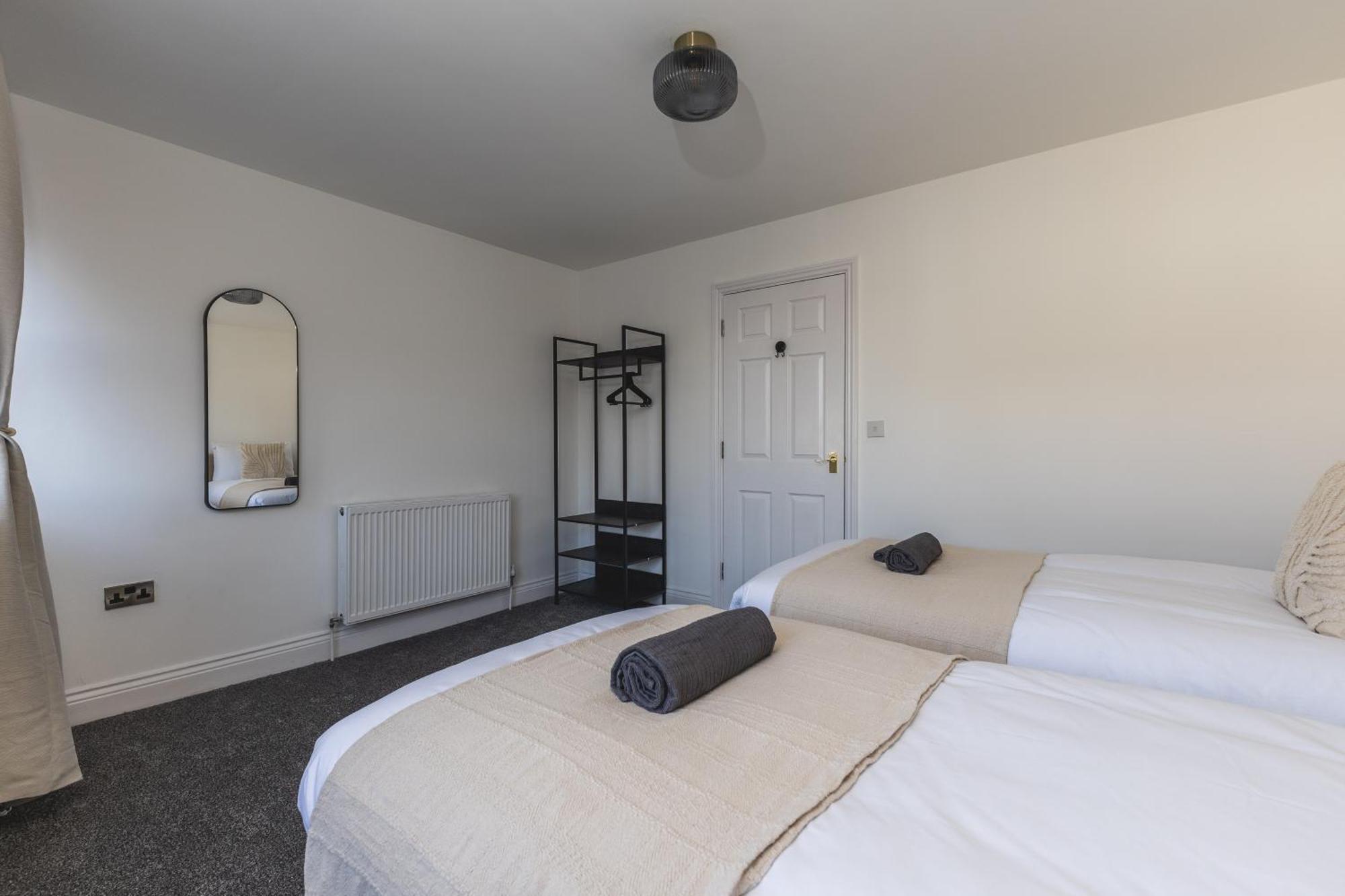 Arte Stays: Spacious Garden House In Stratford With Free Parking *