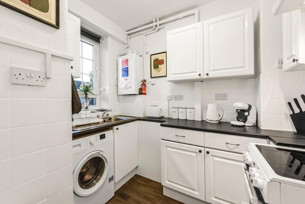 Cosy Cityscape Two Bed Londres