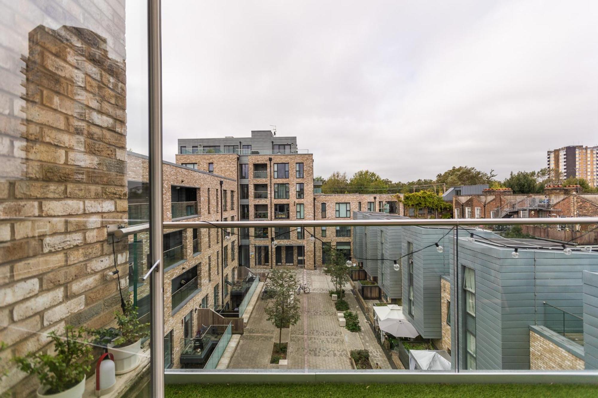 Stunning 1br Flat In Hackney, 2 Min Fields