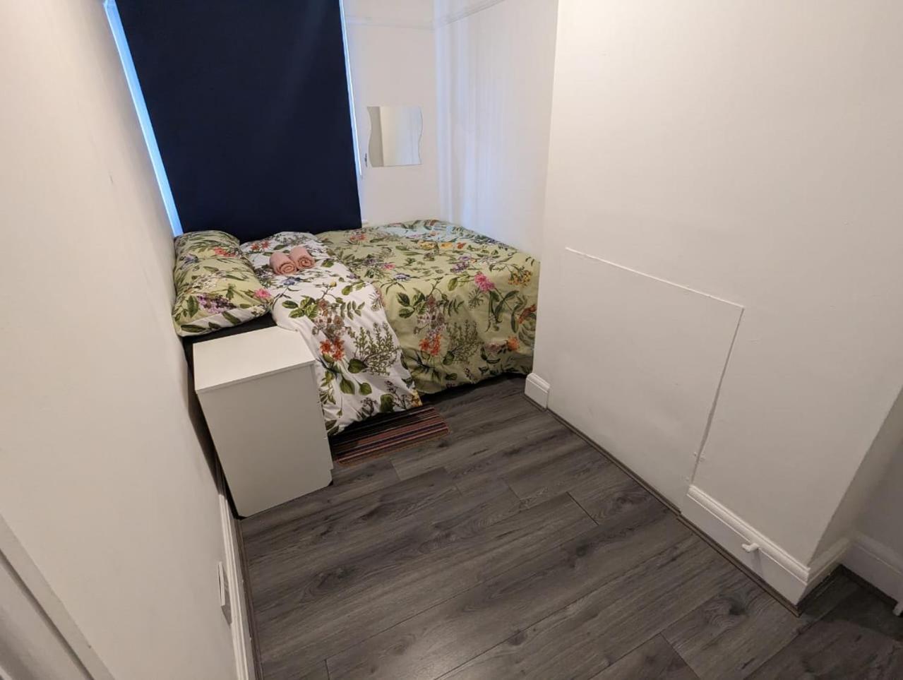 Rahal Hackney Quarto em Acomodações Particulares *