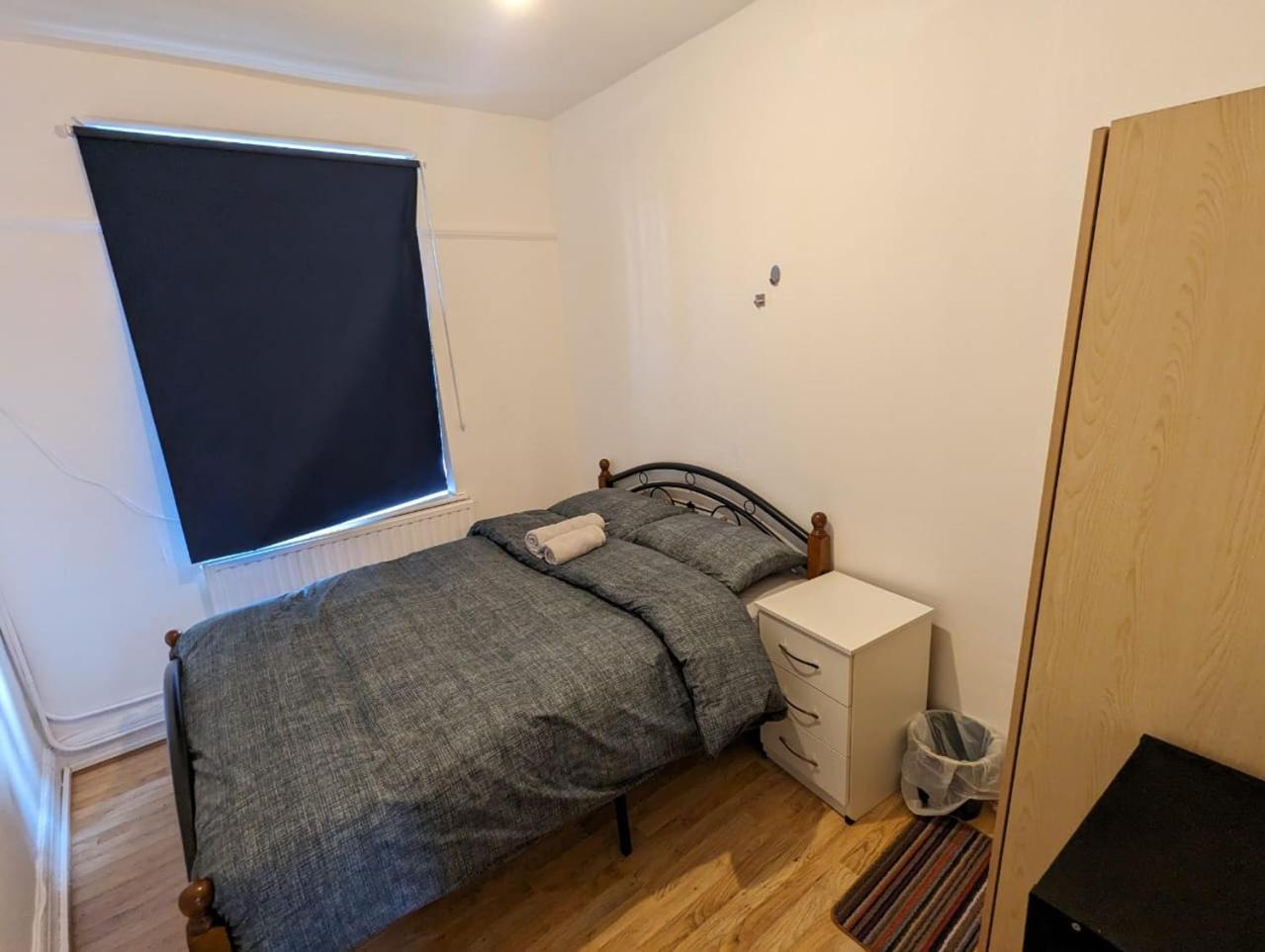 Rahal Hackney Quarto em Acomodações Particulares *