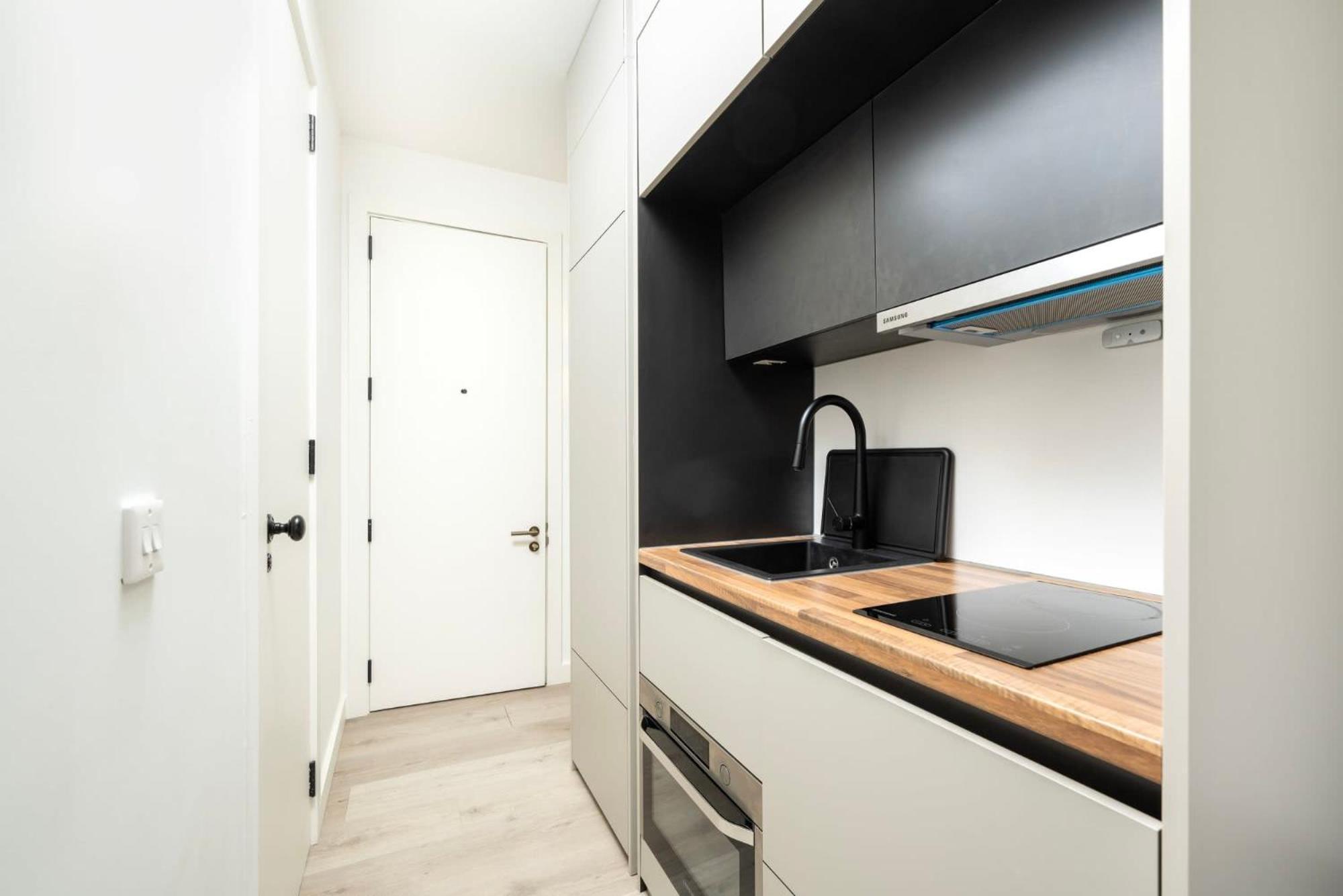 Modern Living At Antigallican In Appartement *