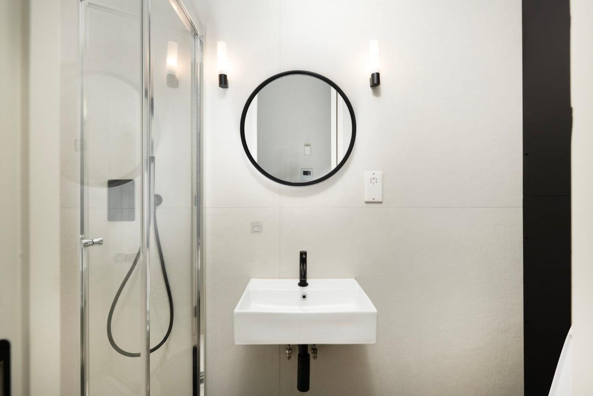 Appartement Modern Living At Antigallican In *