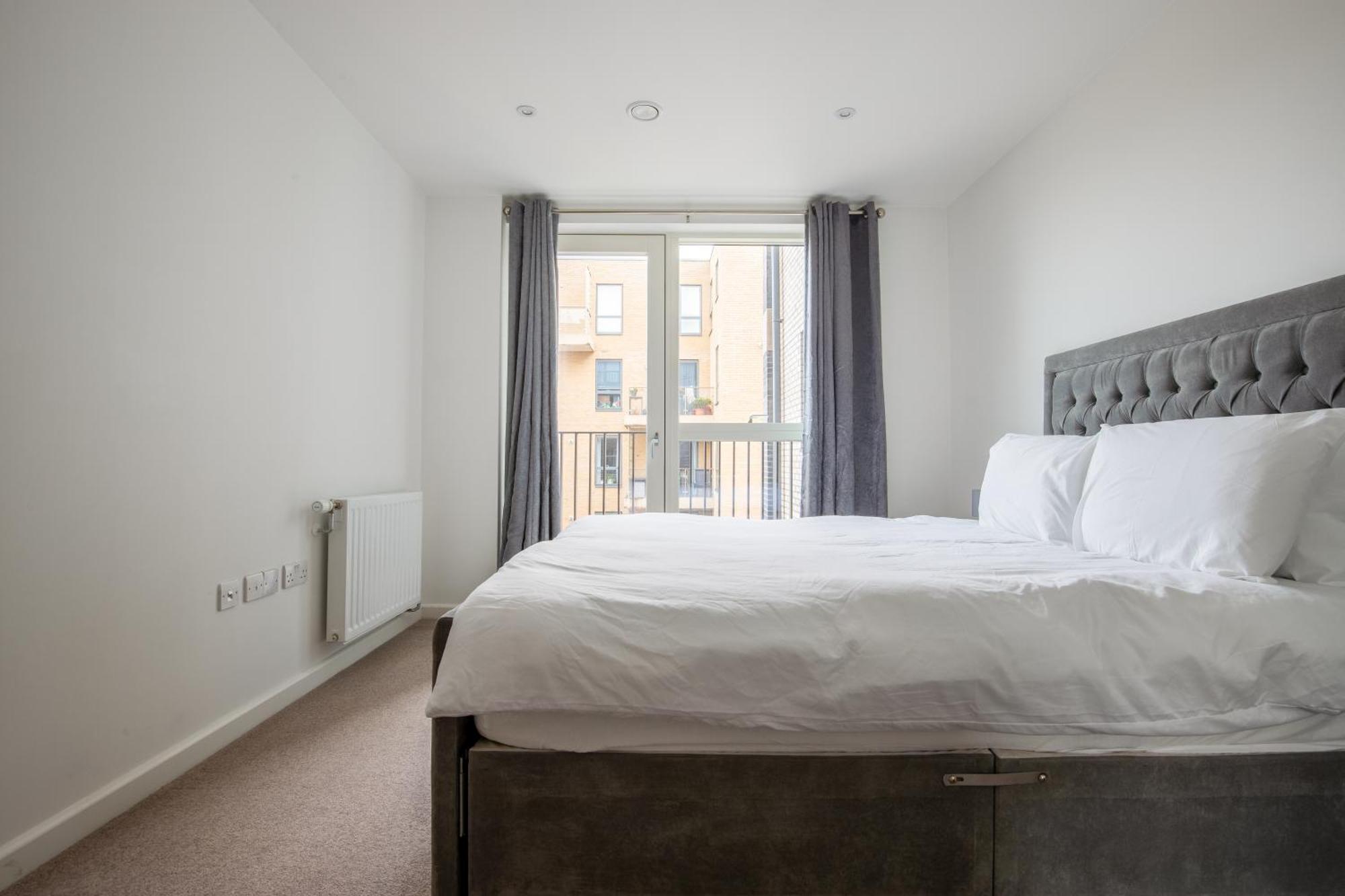 Londwell, Stylish Docklands Flat With Private Terrace * Londres