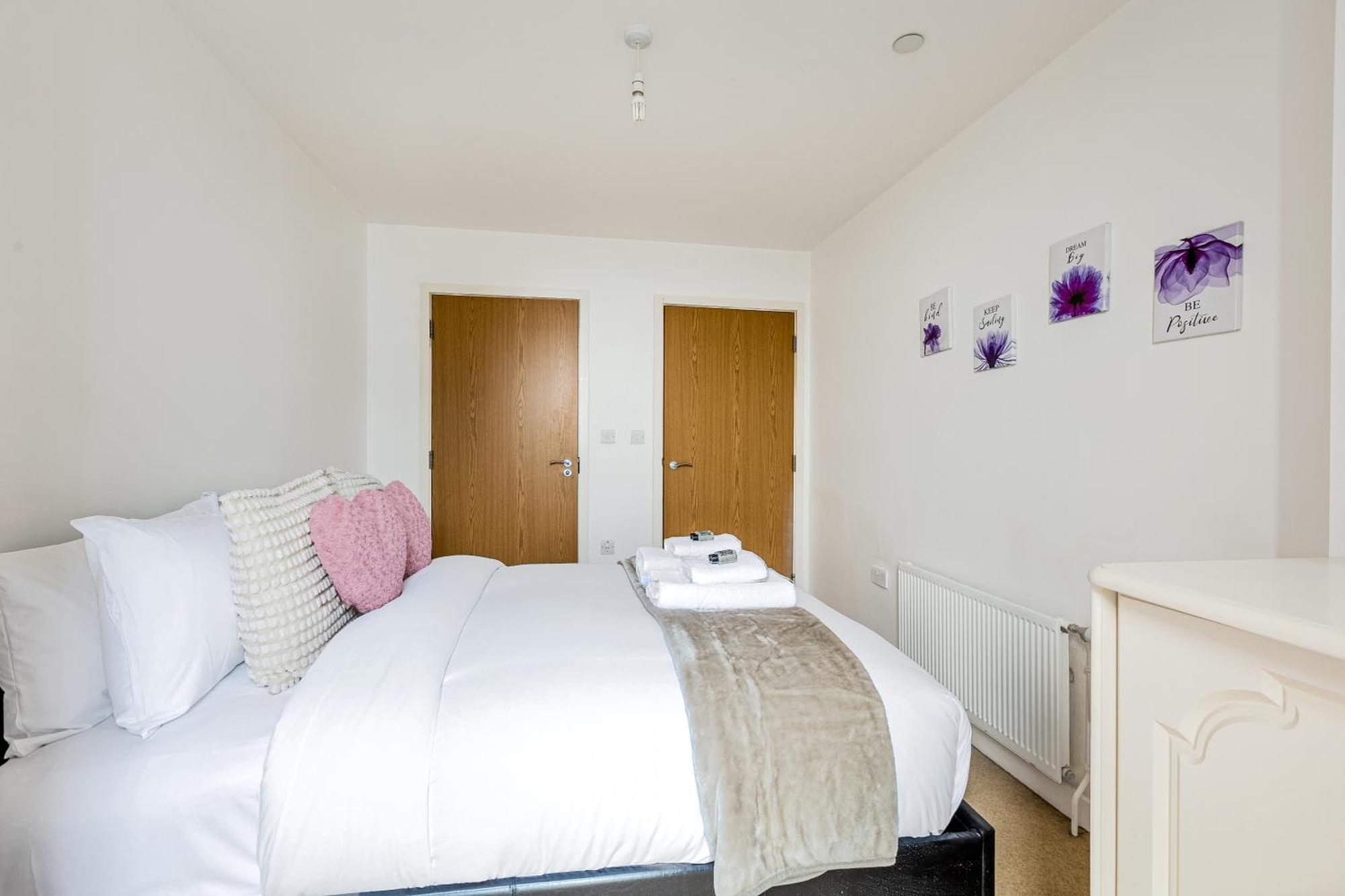Apartamento 2br Gem With Balcony 5 Min Stratford Station *