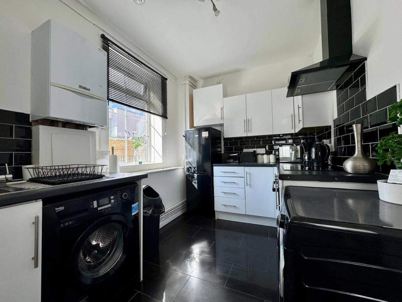 Luxury Flat By Tower Bridge, - 2 Bedrooms, Free Parking Appartement *