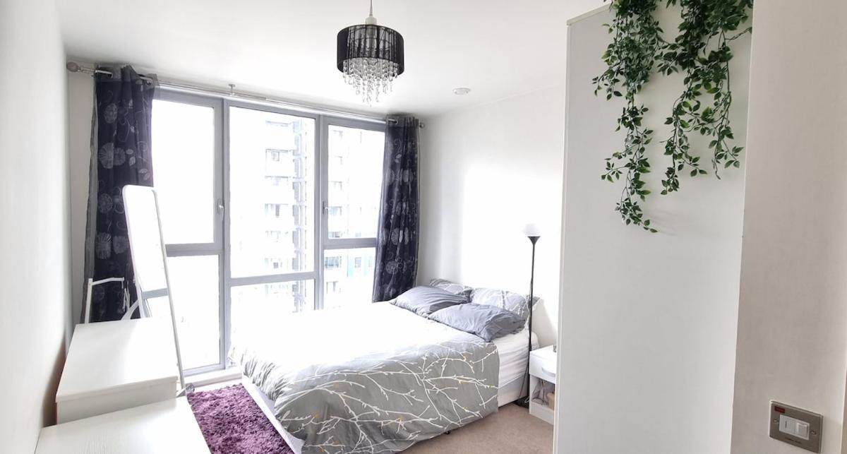 Apartamento Stunning 2 Bedroom 2 Bathroom Flat With Panoramic View *