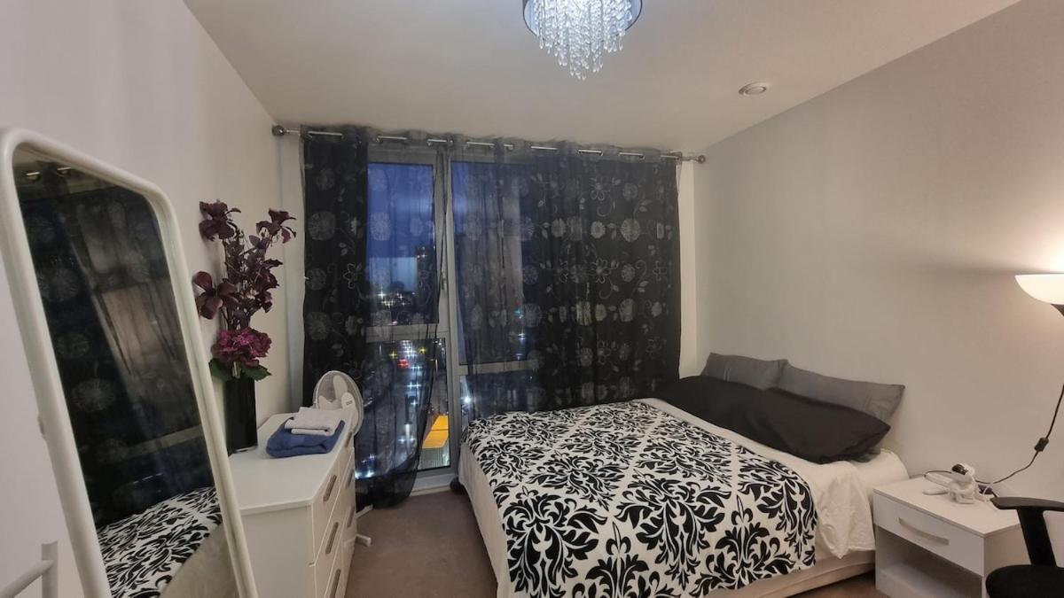 Apartamento Stunning 2 Bedroom 2 Bathroom Flat With Panoramic View *