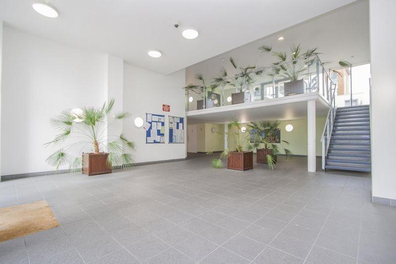 Apartamento Stunning 2 Bedroom 2 Bathroom Flat With Panoramic View Londres