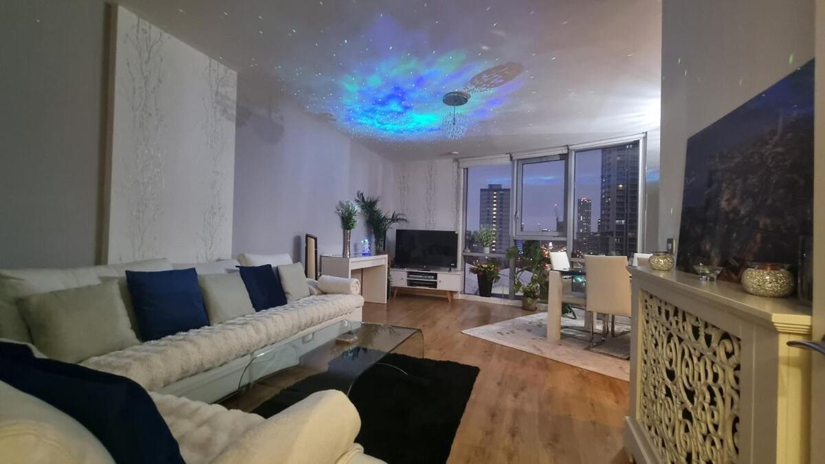 Stunning 2 Bedroom 2 Bathroom Flat With Panoramic View Apartamento