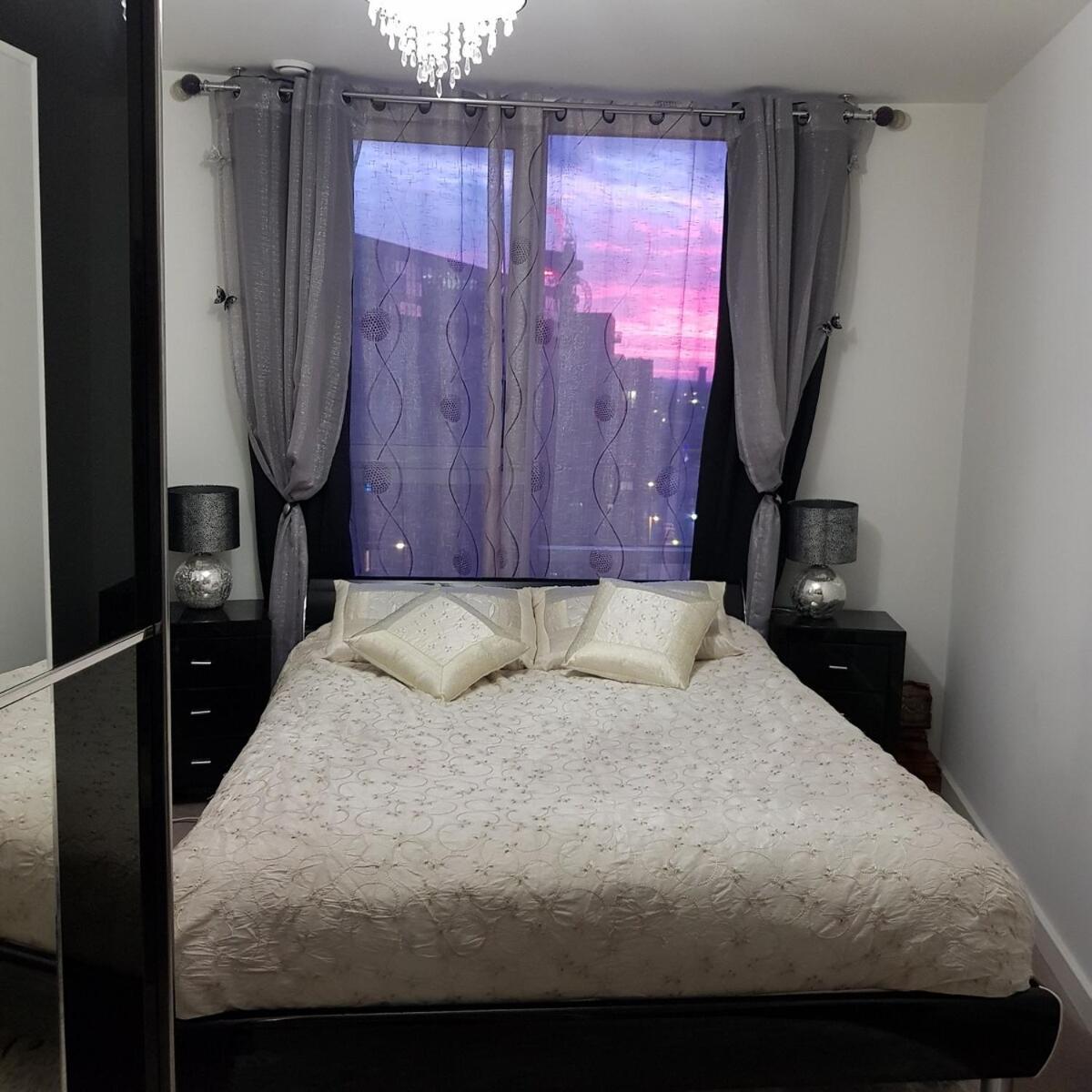 Stunning 2 Bedroom 2 Bathroom Flat With Panoramic View Apartamento