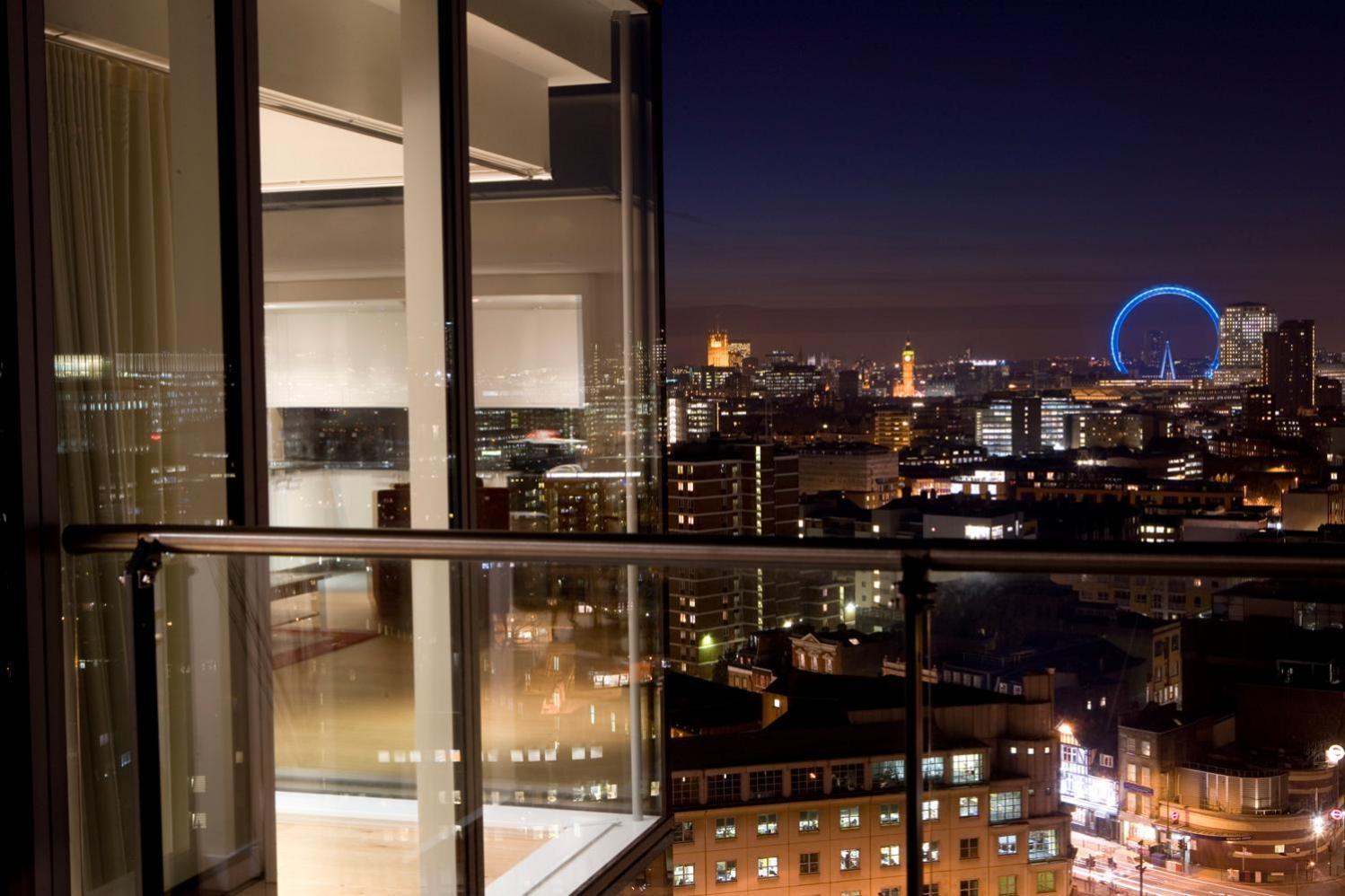 Aparthotel Marlin Bridge - Empire Square