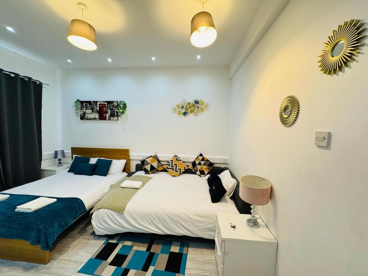 Stunning One Bedroom Flat In A Good Location Appartement *