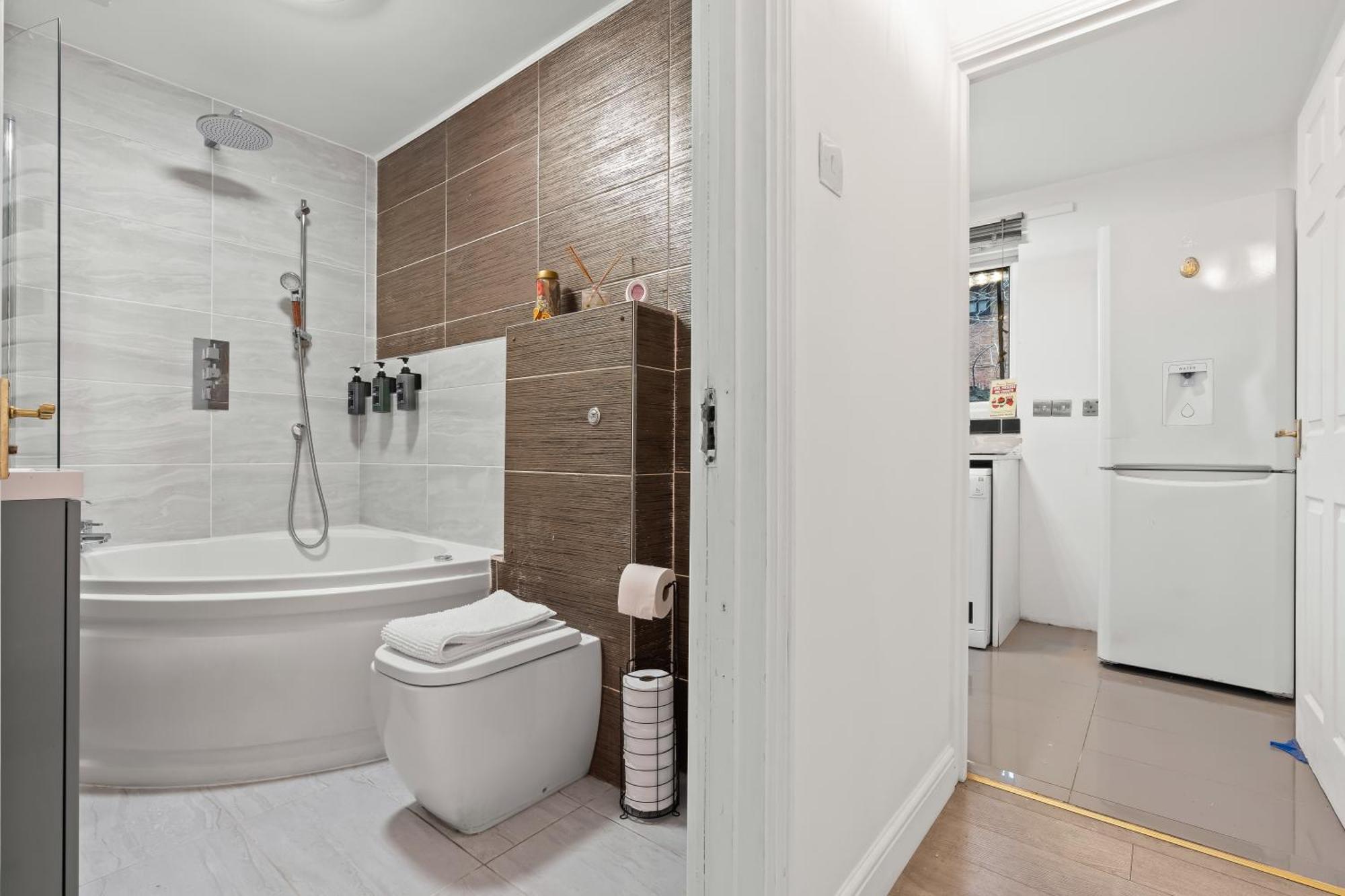 Cosy 3Bed- Sleeps 6 - 02 Arena Canary Wharf Station- Perfect For Contractors, Families And Groups Hébergement de vacances *